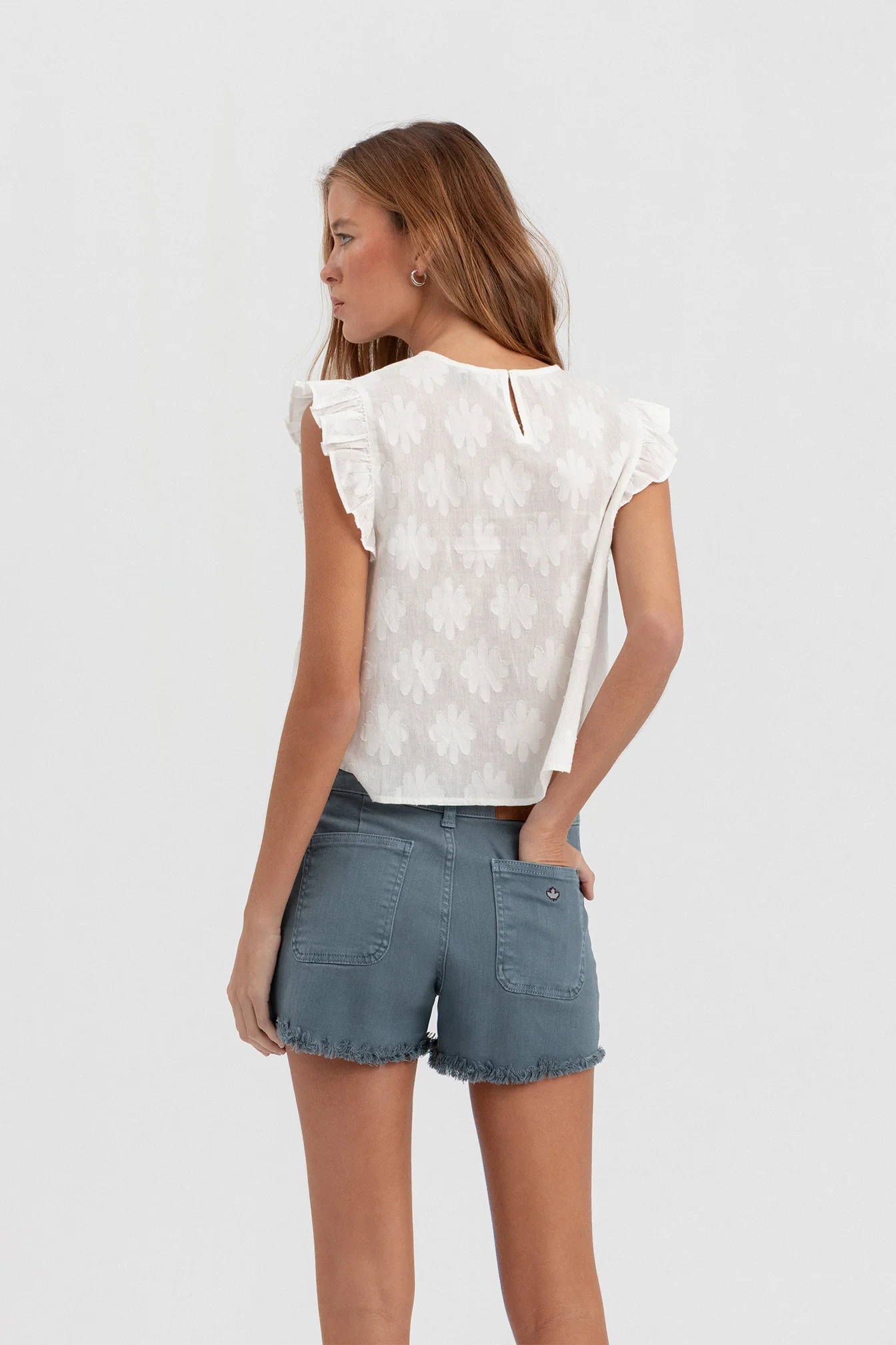 BLUSA DETALLE FLORES - Image 11