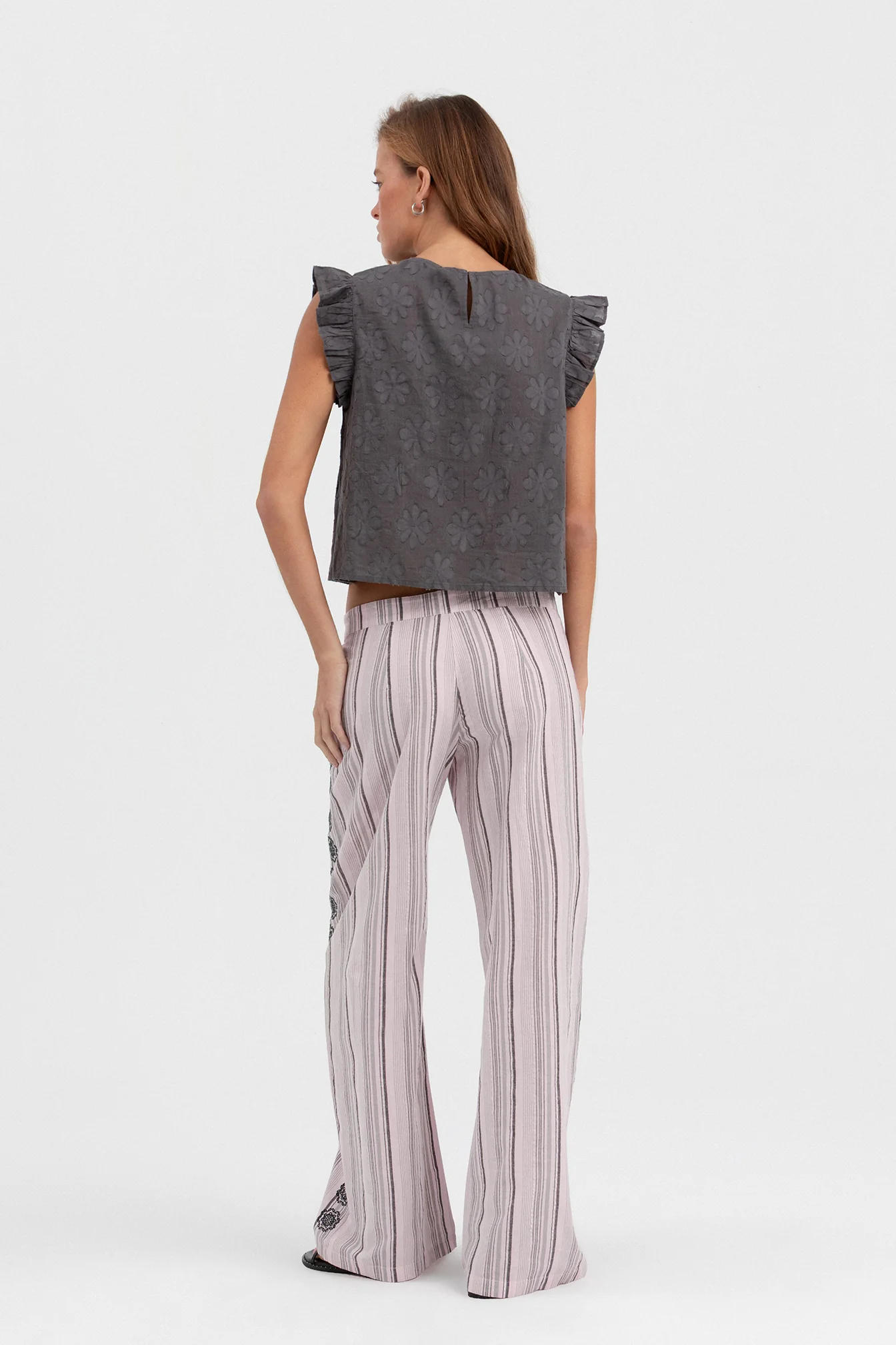 BLUSA DETALLE FLORES - Image 6