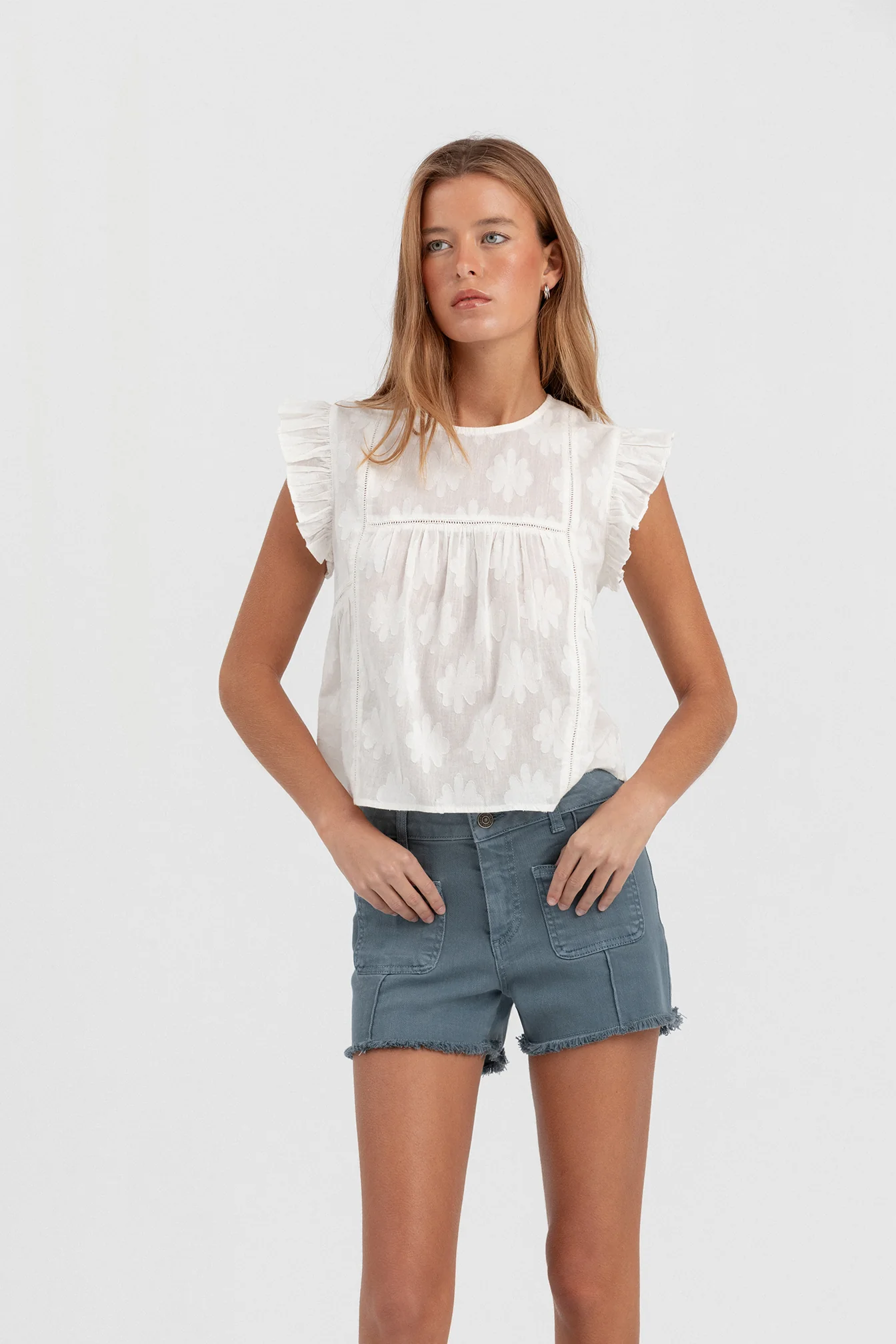 BLUSA DETALLE FLORES - Image 7
