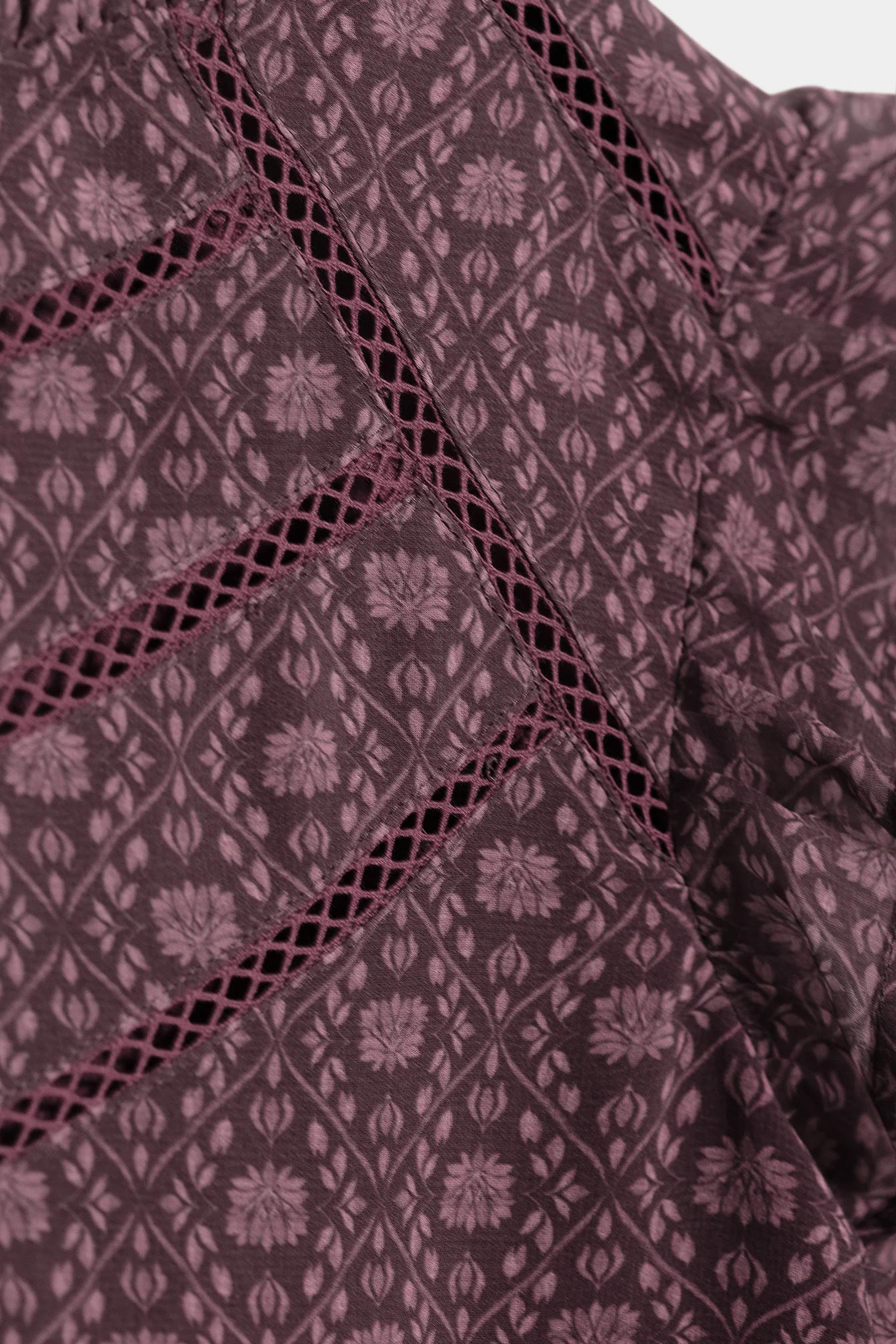 BLUSA ESTAMPADA DETALLE ENTREDOS - Image 10