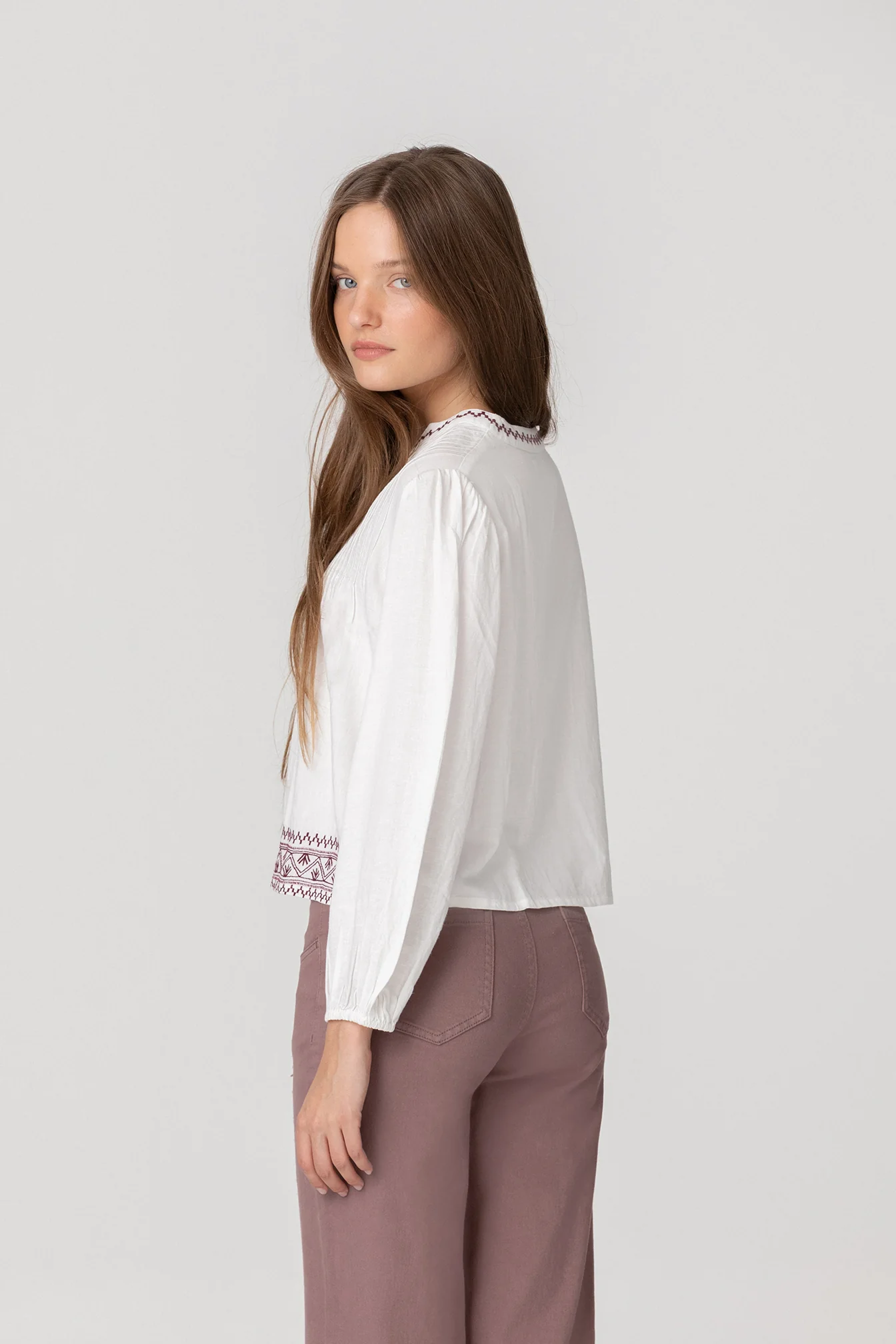 BLUSA JARETAS BORDADO - Image 6