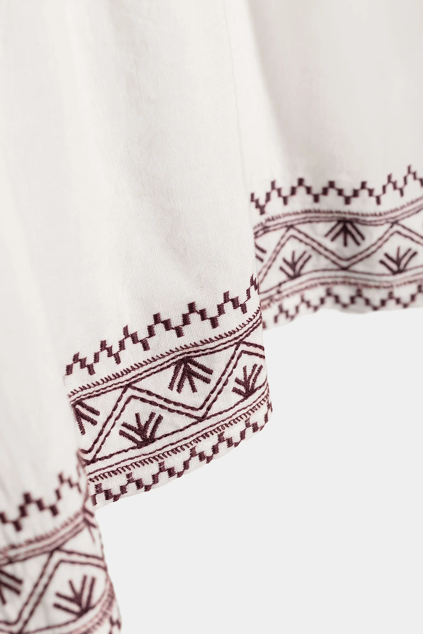 BLUSA JARETAS BORDADO - Image 8