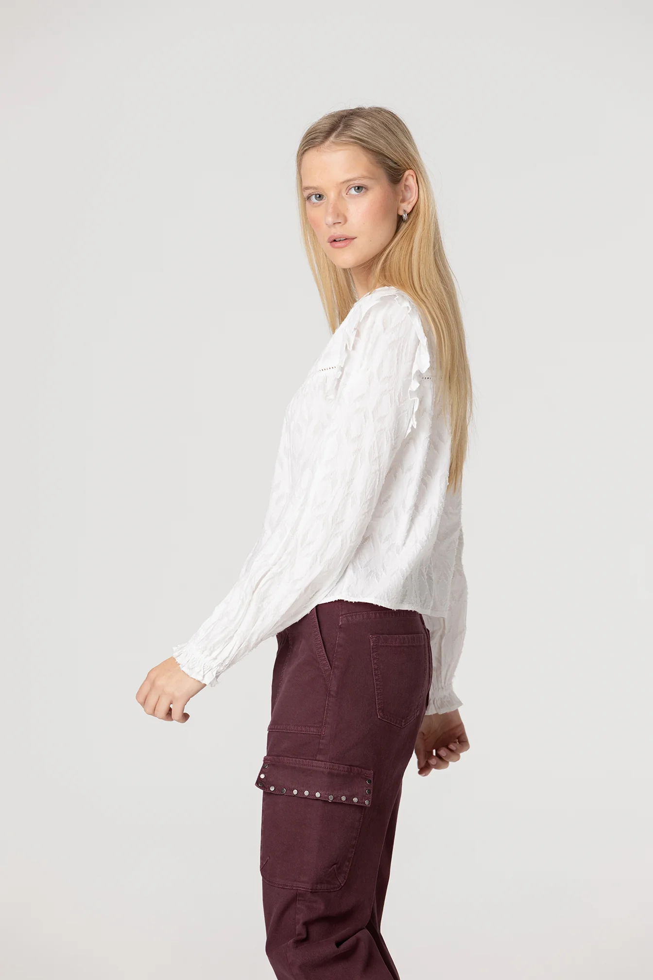 BLUSA TEXTURA VOLANTES - Image 4