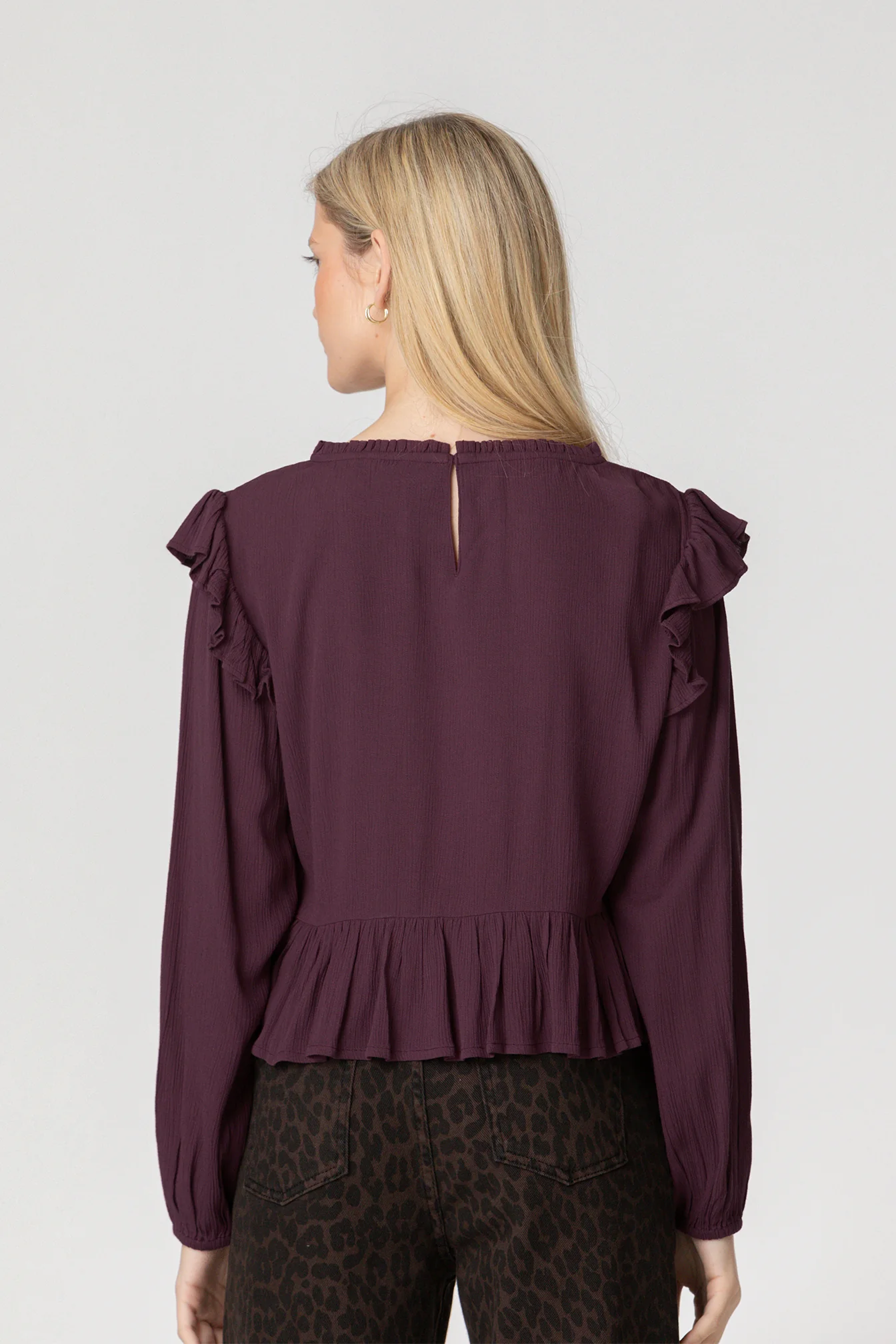 BLUSA VOLANTE DETALLES - Image 4