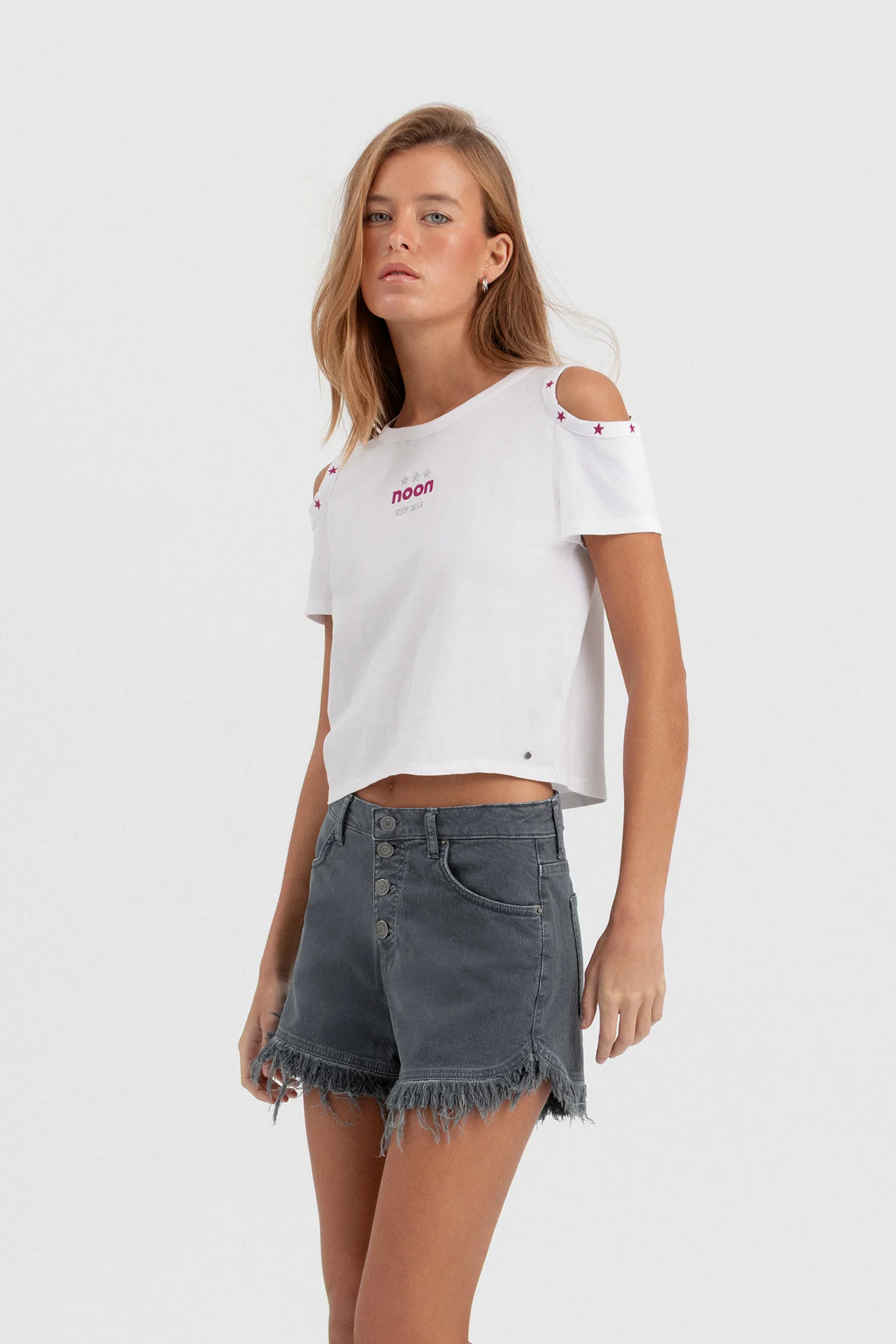 CAMISETA CUT OUT ESTRELLA - Image 4