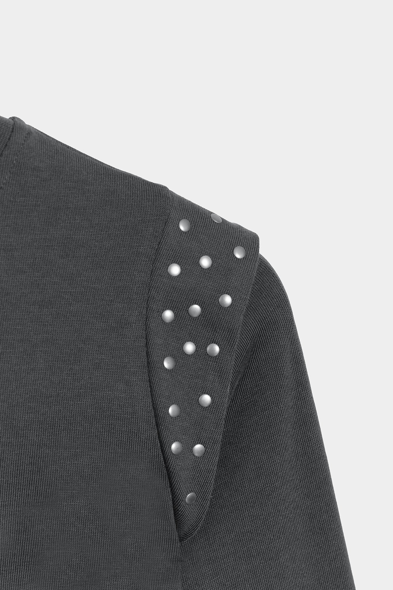 CAMISETA HOMBRO TACHAS - Image 9