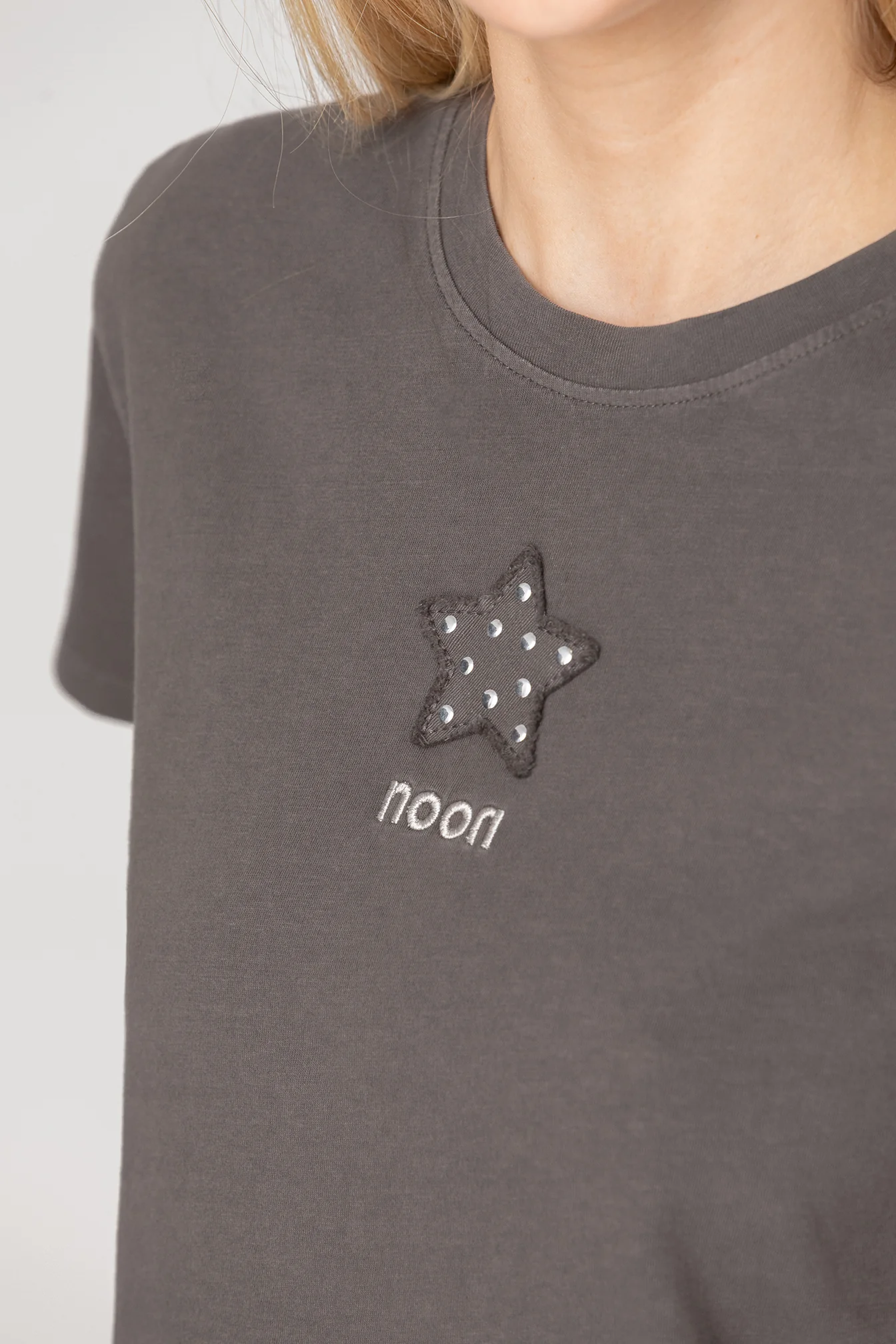 CAMISETA PARCHE ESTRELLA - Image 3