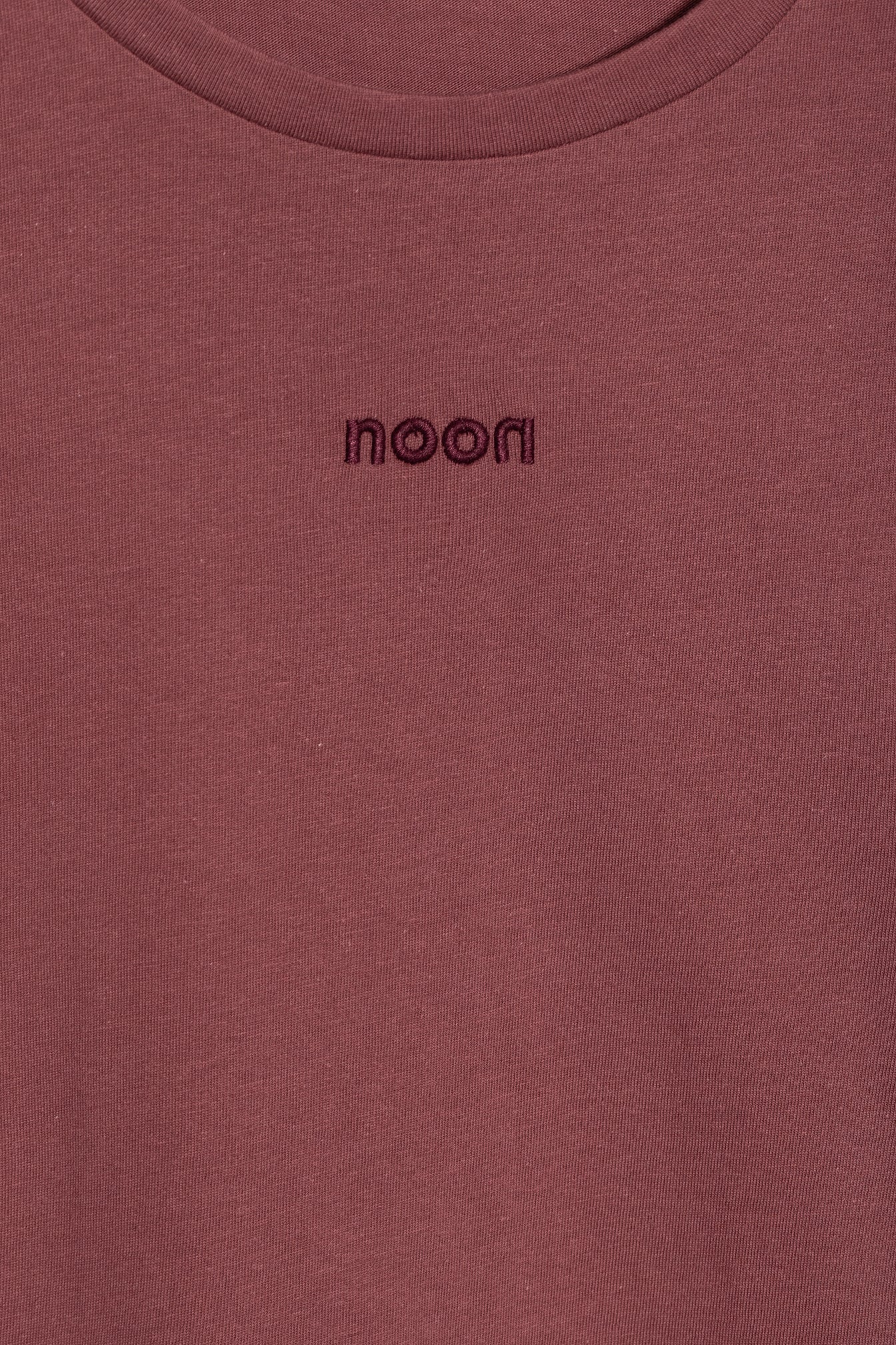 CAMISETA TACHAS ABERTURA - Image 17