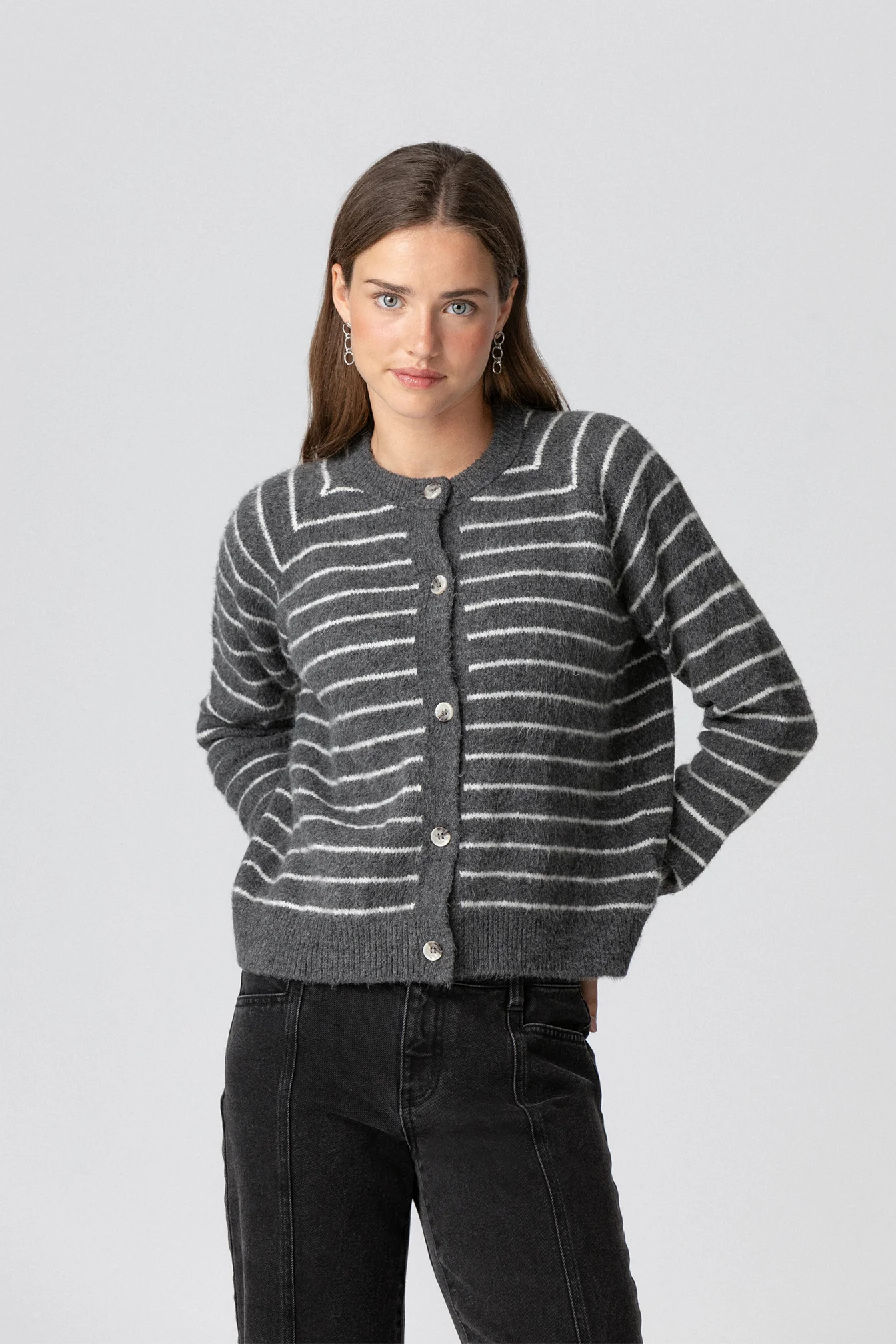 CARDIGAN OVERSIZE RAYAS - Image 7