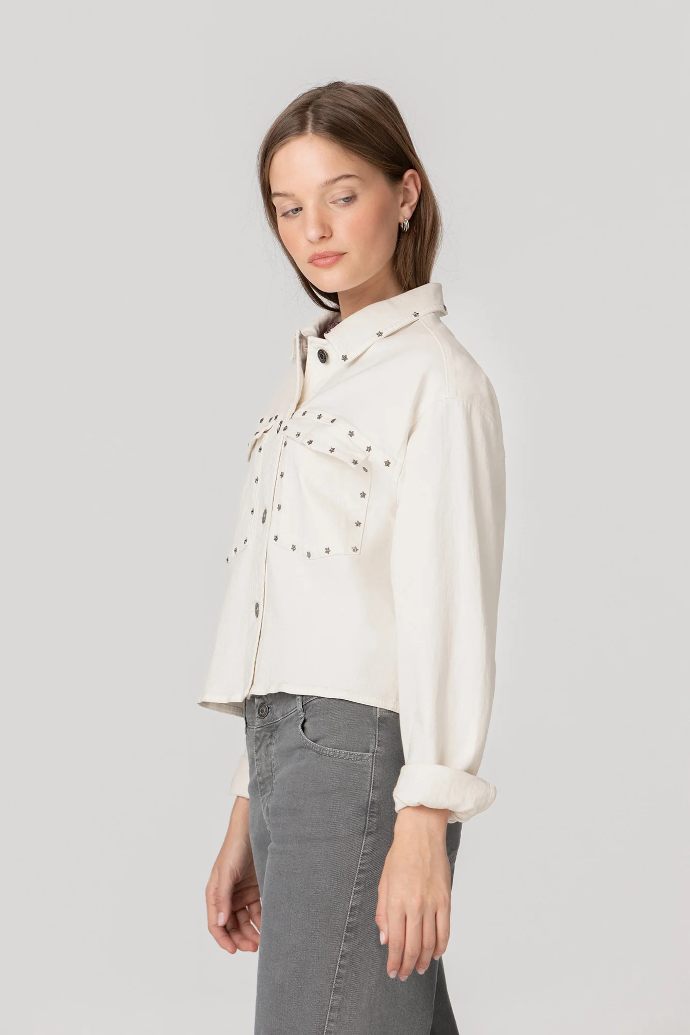 CHAQUETA DENIM TACHAS ESTRELLAS - Image 3