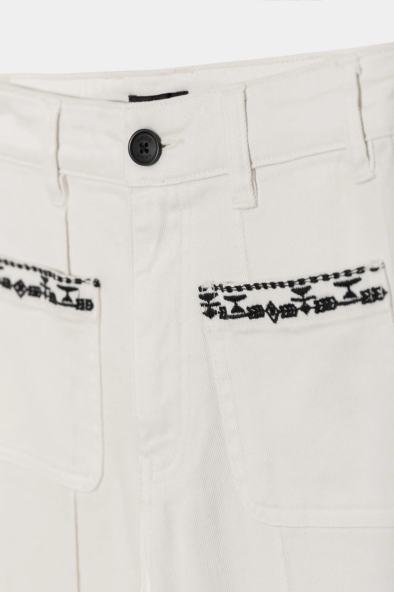 JEANS BORDADO CONTRASTE - Image 8