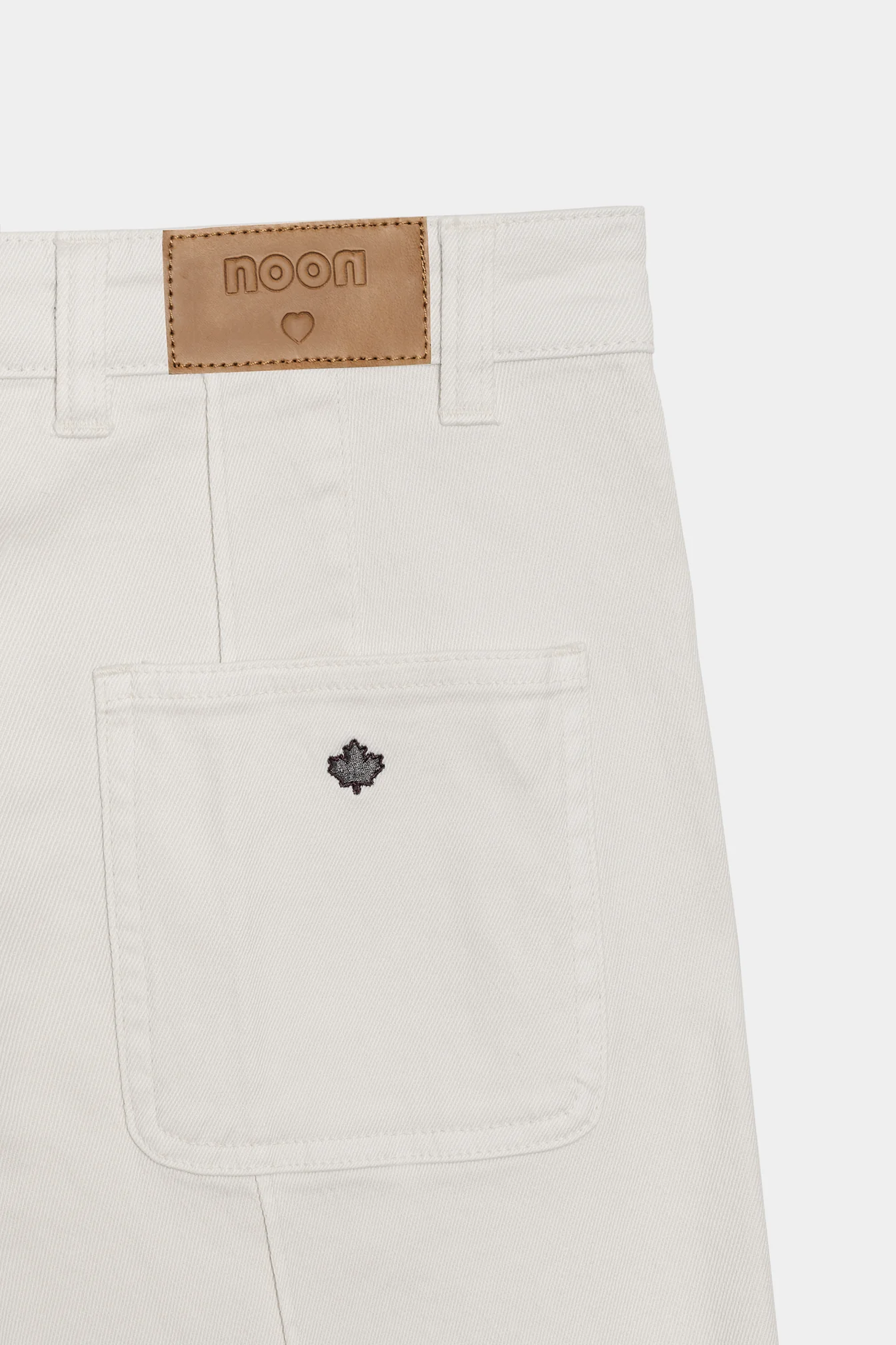 JEANS BORDADO CONTRASTE - Image 9