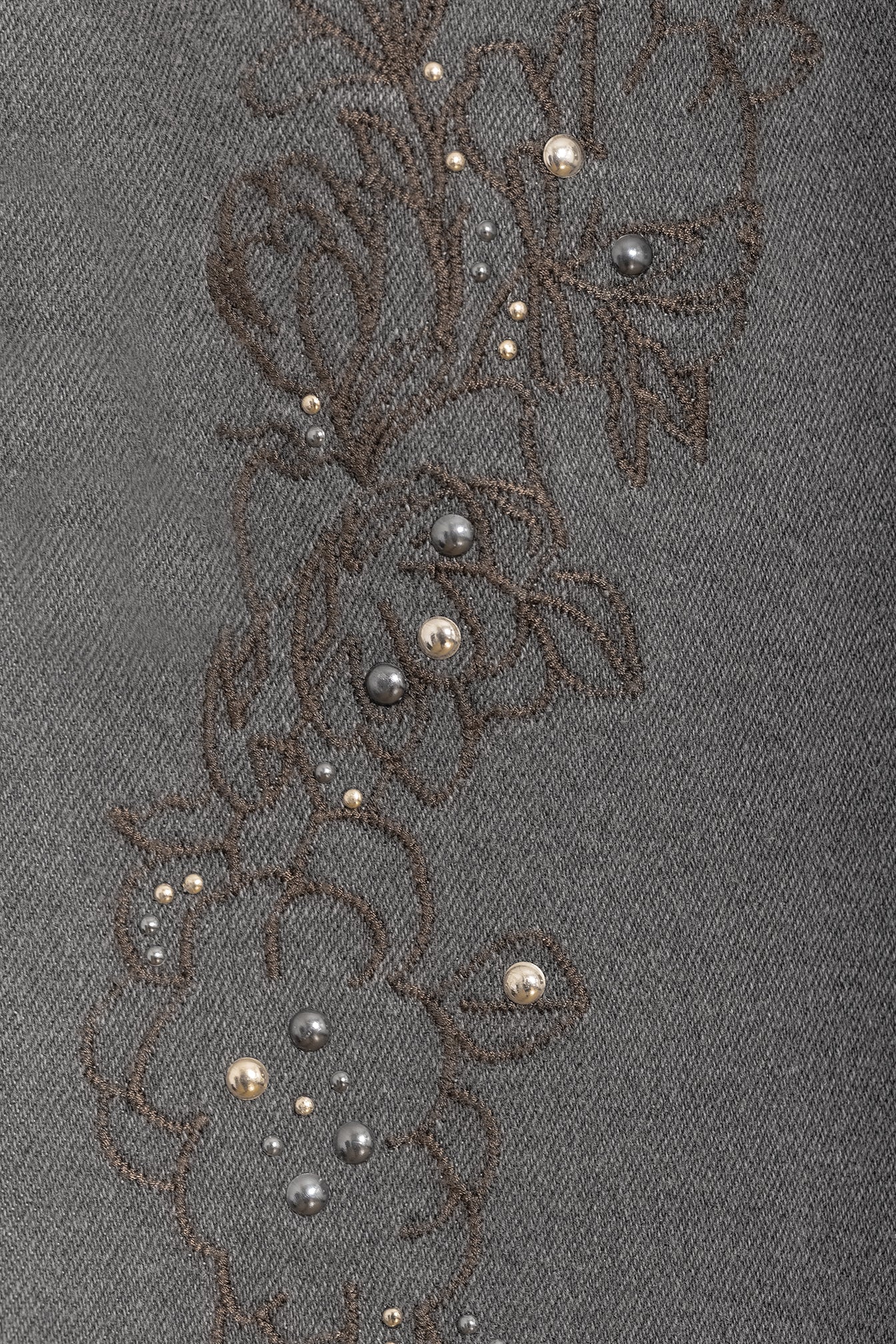 JEANS BORDADO FLORES TACHAS - Image 7