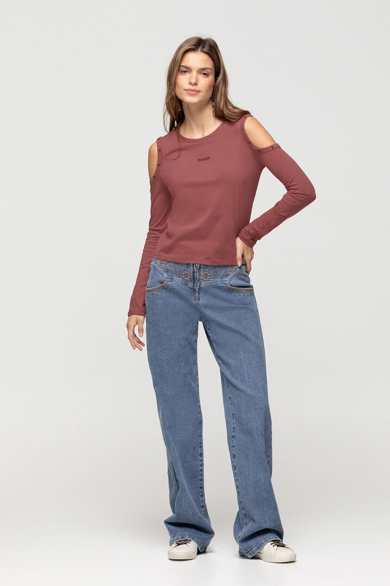 JEANS CANESU BORDADO TACHAS - Image 5