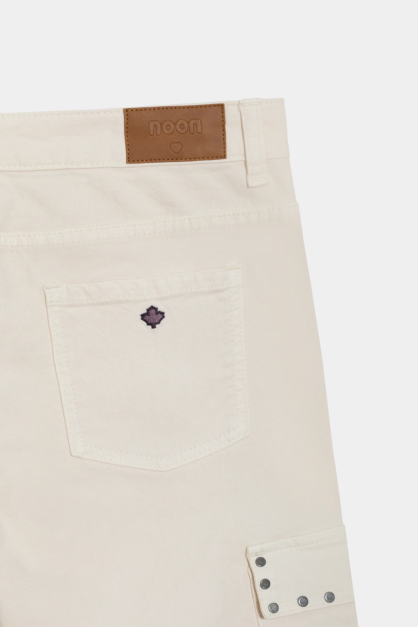 JEANS CULOTTE CARGO TACHAS - Image 6