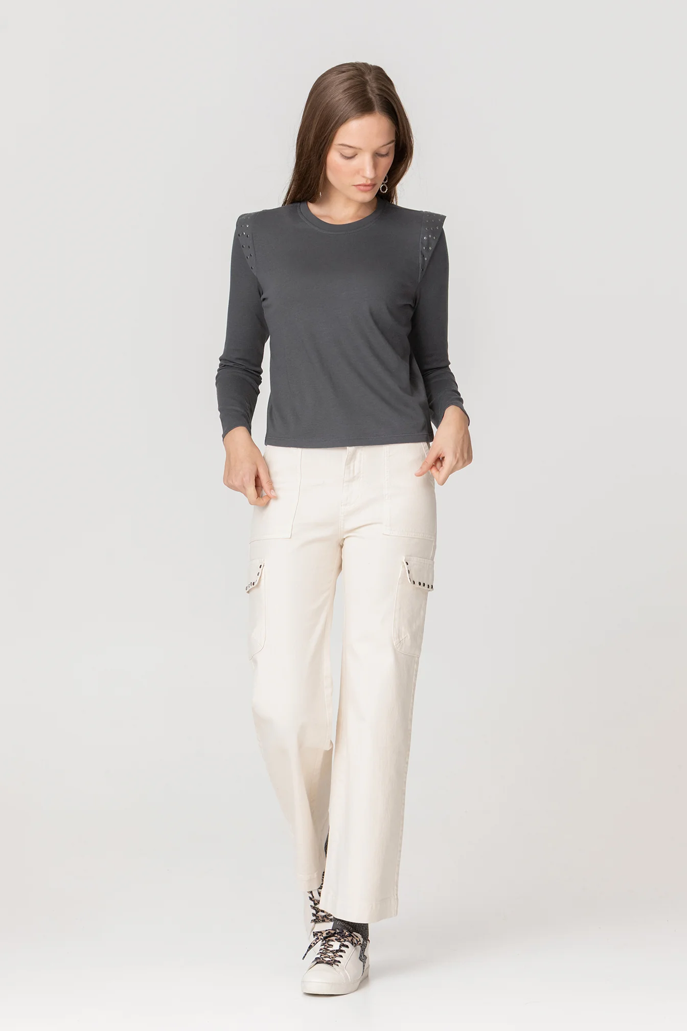JEANS CULOTTE CARGO TACHAS - Image 7