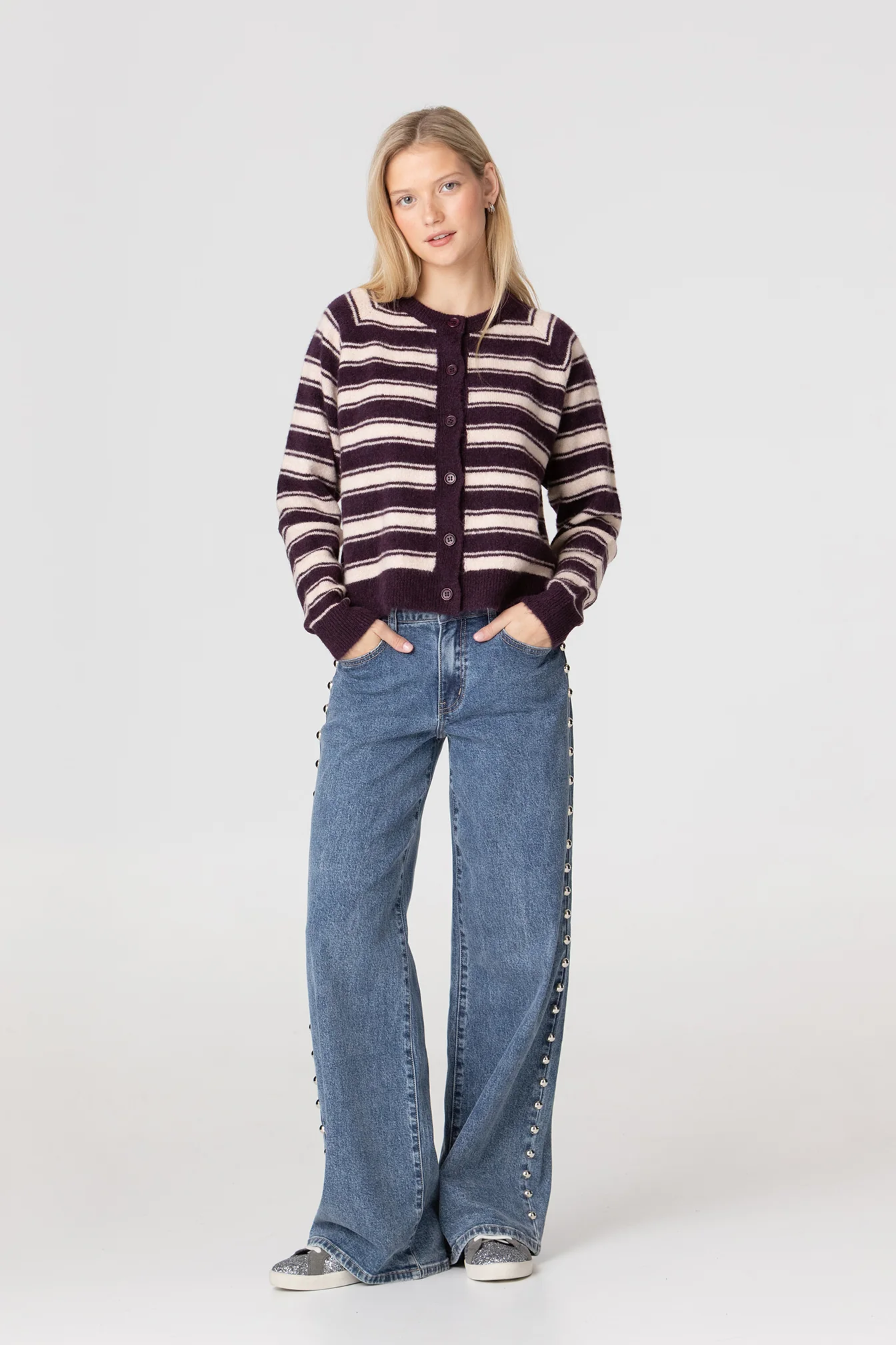 JEANS TACHUELAS MAXI DENIM - Image 8