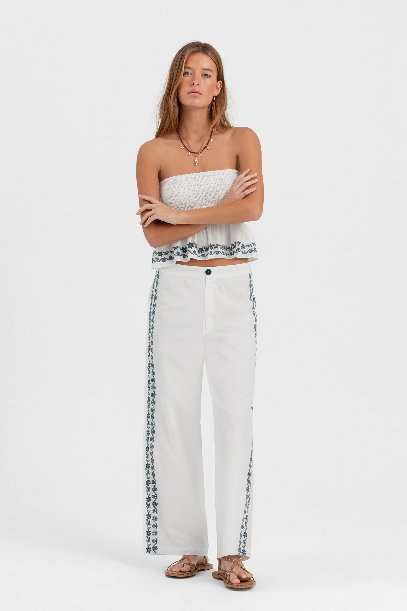 PANTALON BORDADO CONTRASTE - Image 3