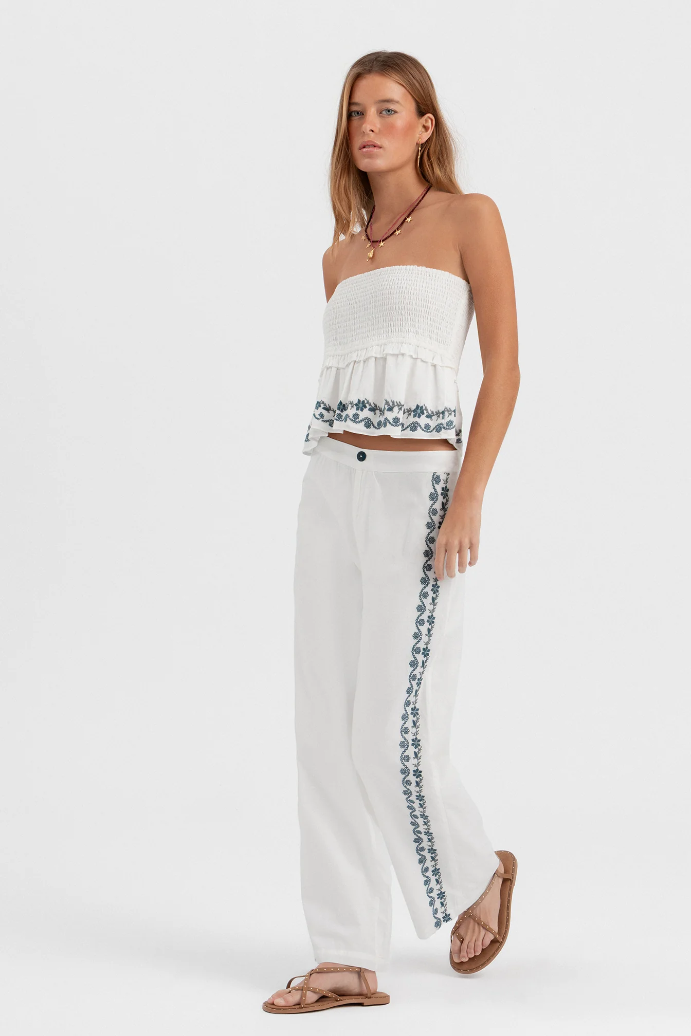 PANTALON BORDADO CONTRASTE - Image 4