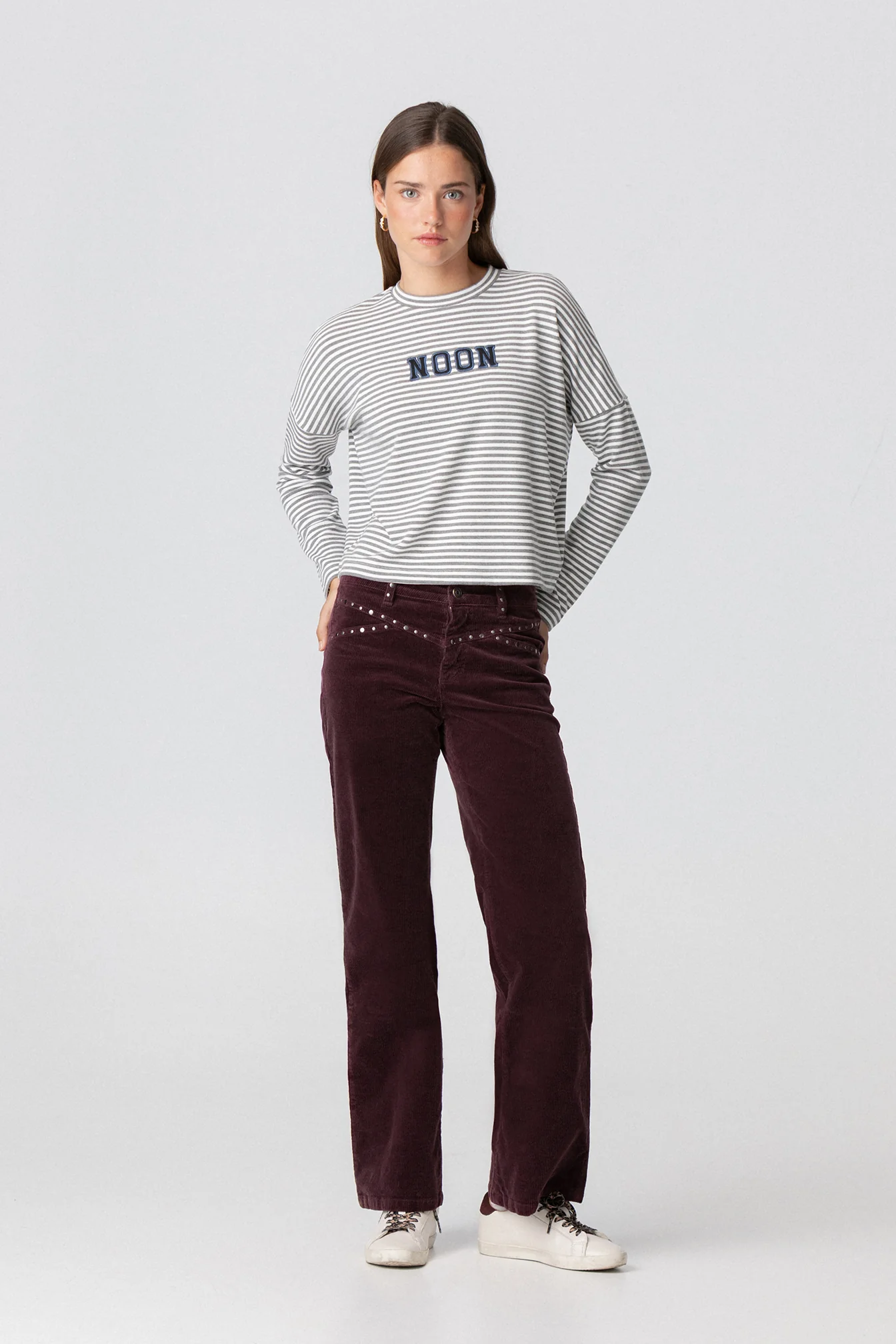 PANTALON PANA RECTOS CANESU TACHAS