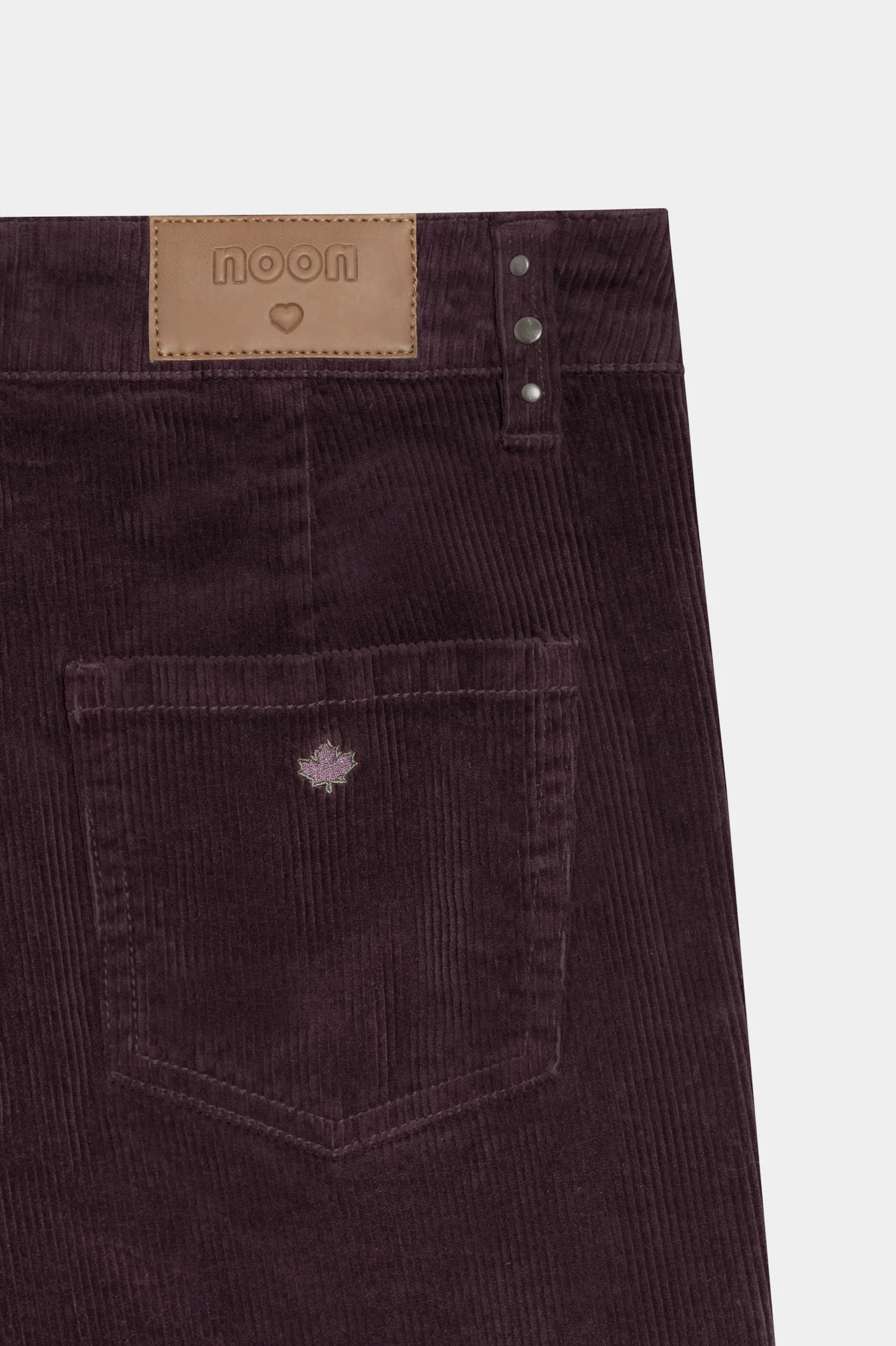 PANTALON PANA RECTOS CANESU TACHAS - Image 11