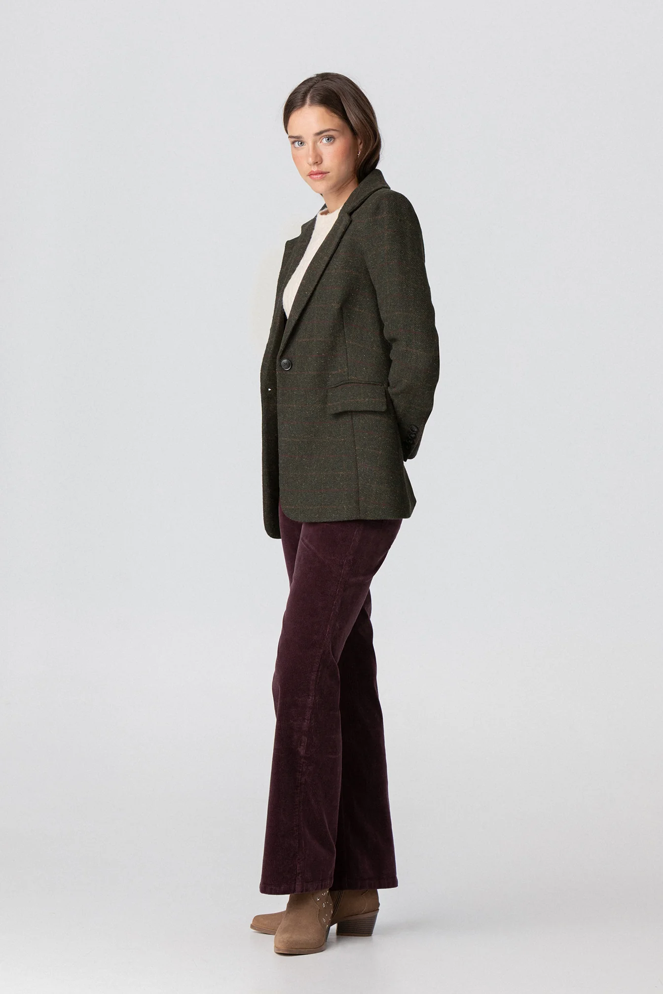 PANTALON PANA RECTOS CANESU TACHAS - Image 8