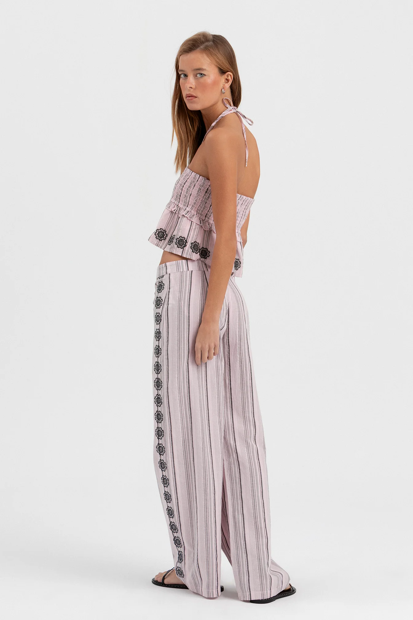 PANTALON RAYAS LUREX BORDADO - Image 8