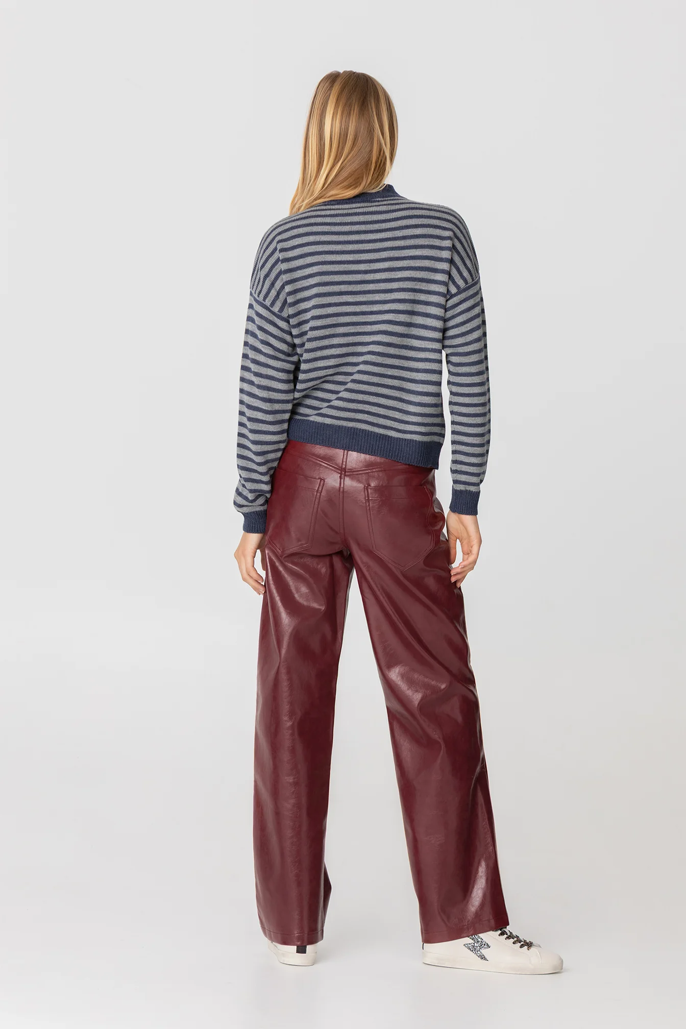 PANTALON RECTO EFECTO PIEL - Image 10