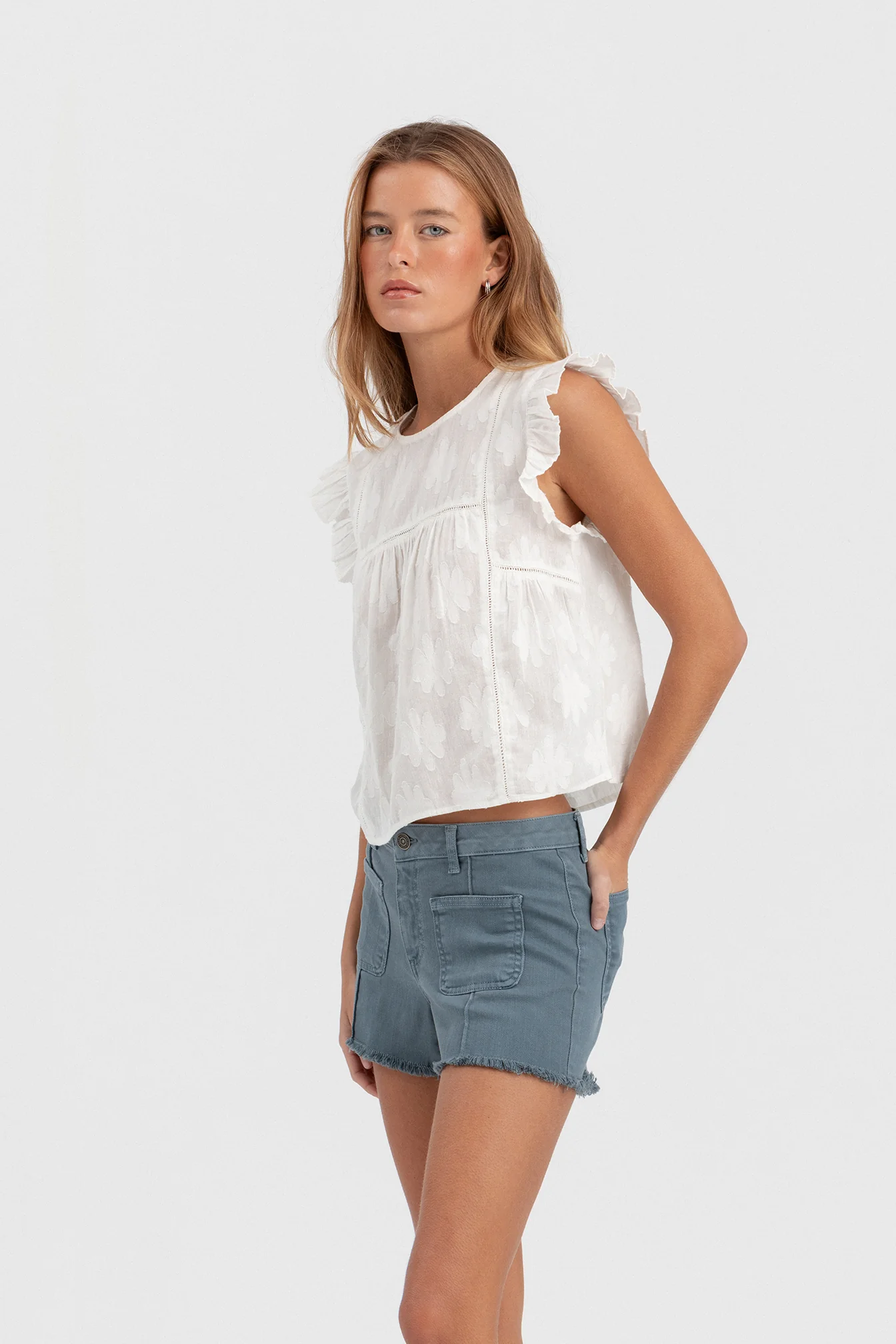 SHORTS BOLSILLO COSTURA - Image 10