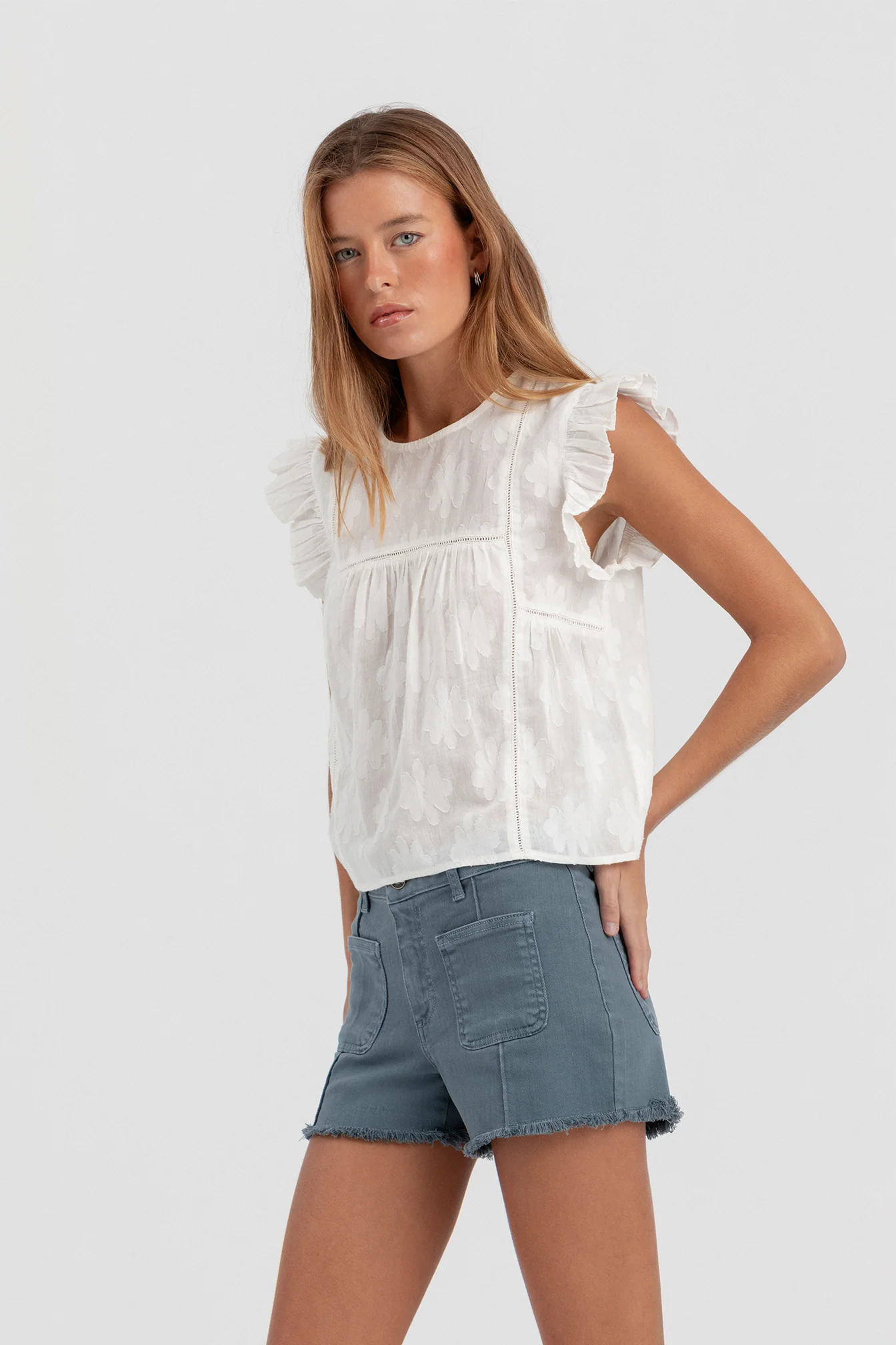 SHORTS BOLSILLO COSTURA - Image 12
