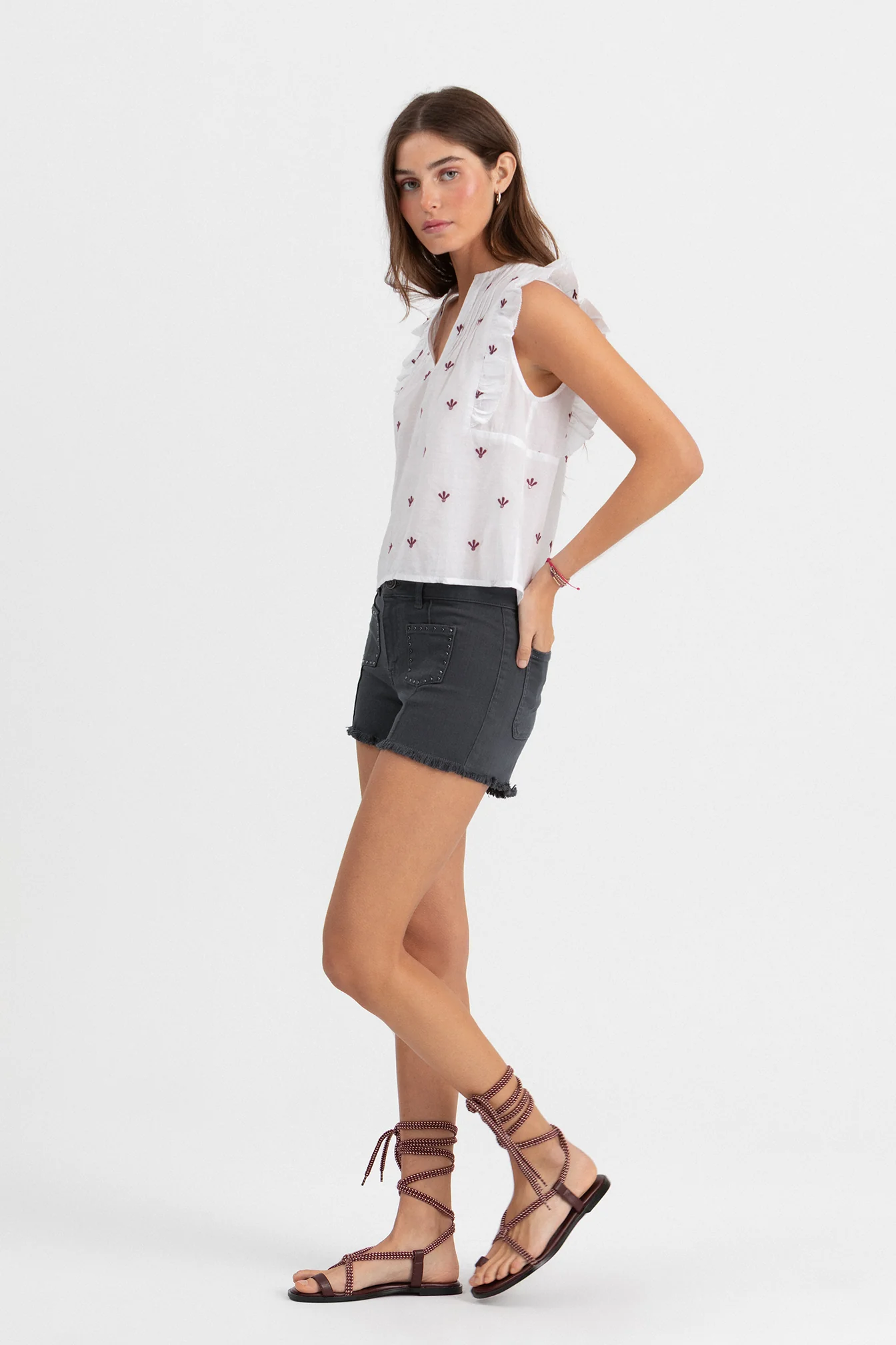 SHORTS BOLSILLO TACHAS - Image 6