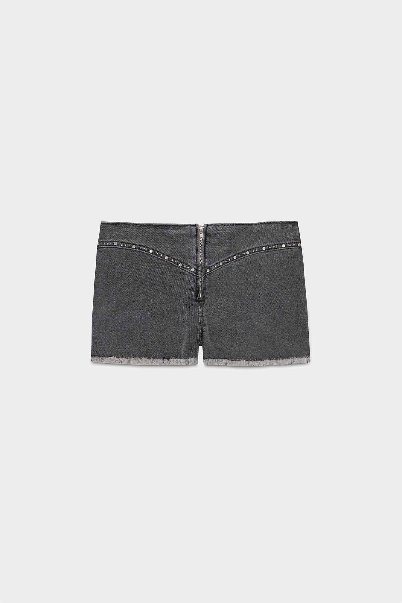 SHORTS TACHAS CANESU - Image 14