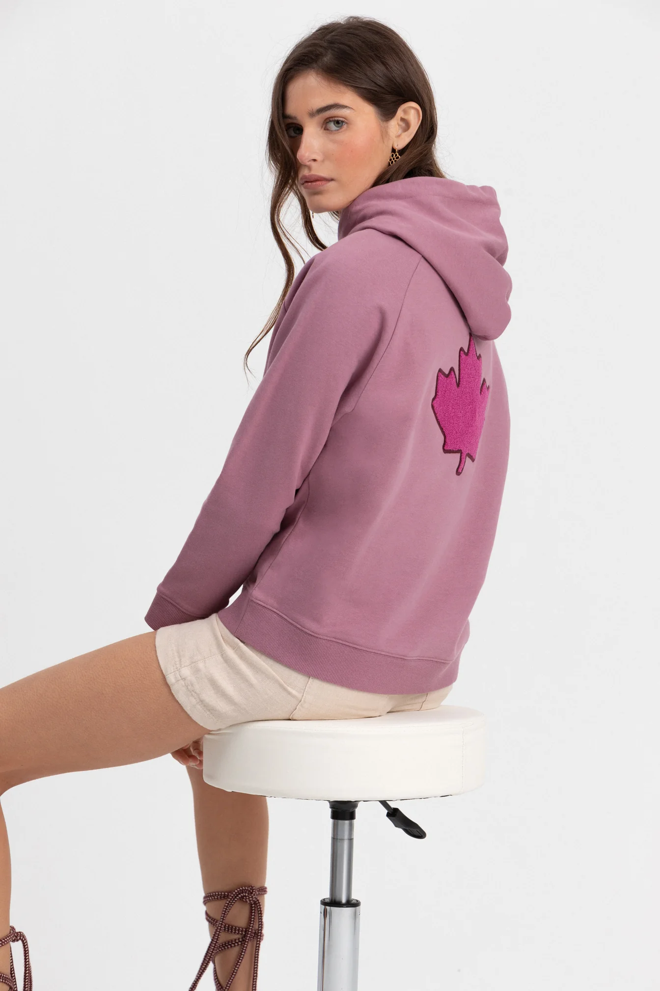 SUDADERA CAPUCHA HOJA - Image 10
