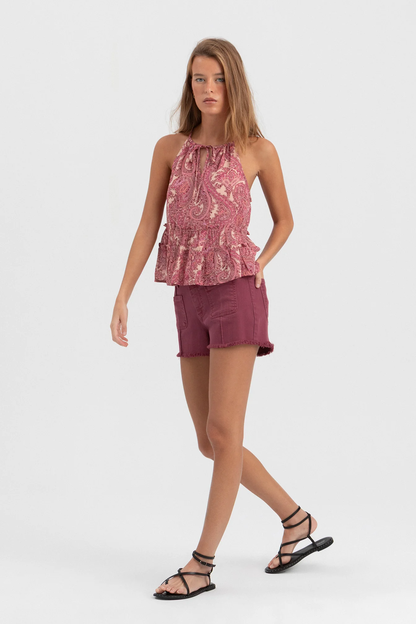 TOP HALTER ESTAMPADO VOLANTES - Image 3