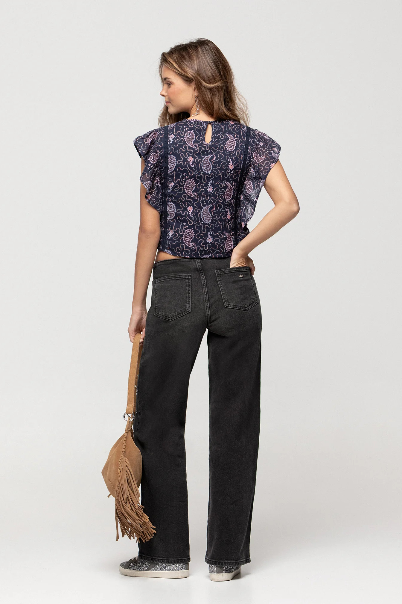 TOP VOLANTES ESTAMPADO - Image 8
