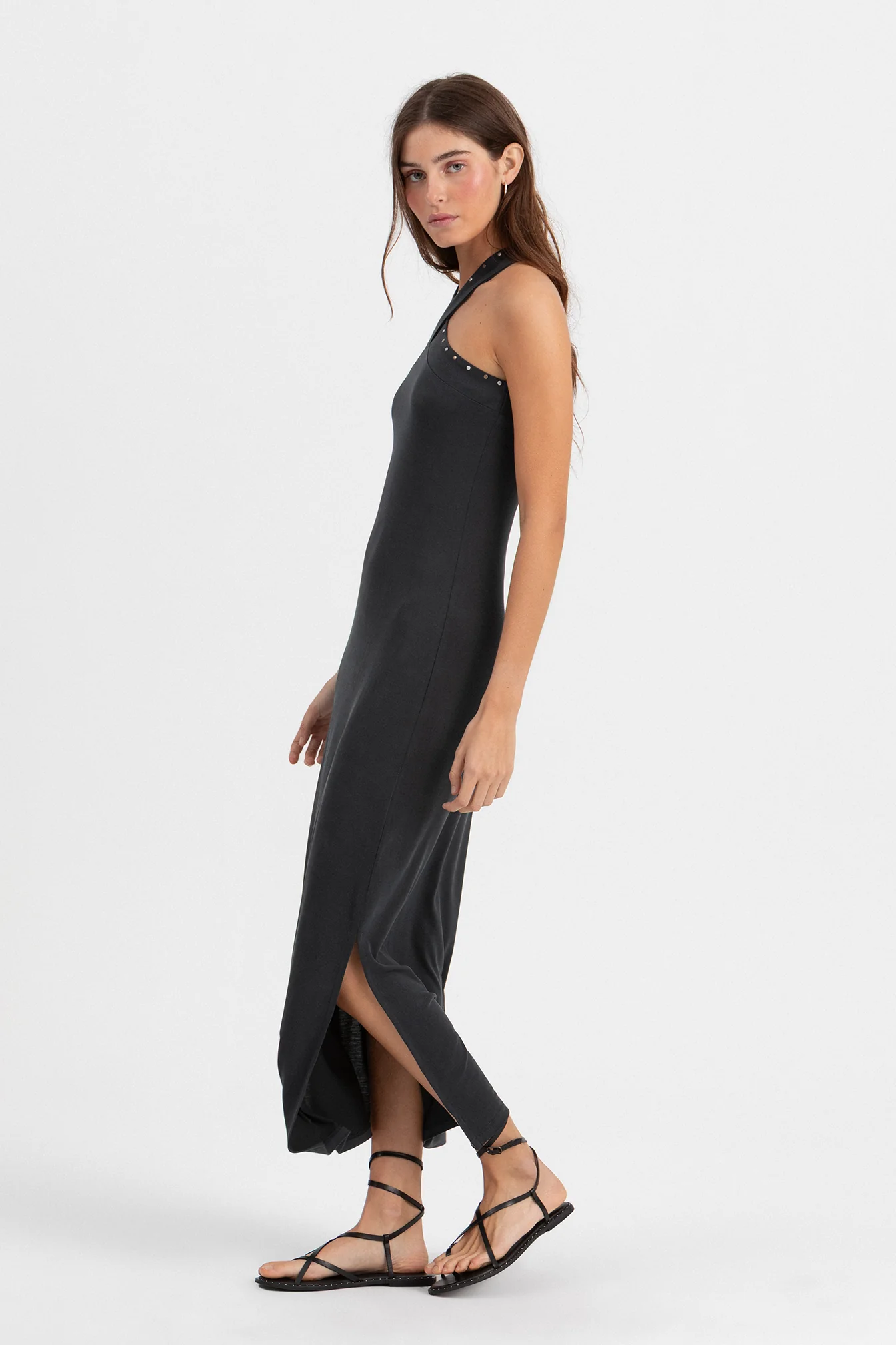 VESTIDO HALTER MODAL TACHAS - Image 5