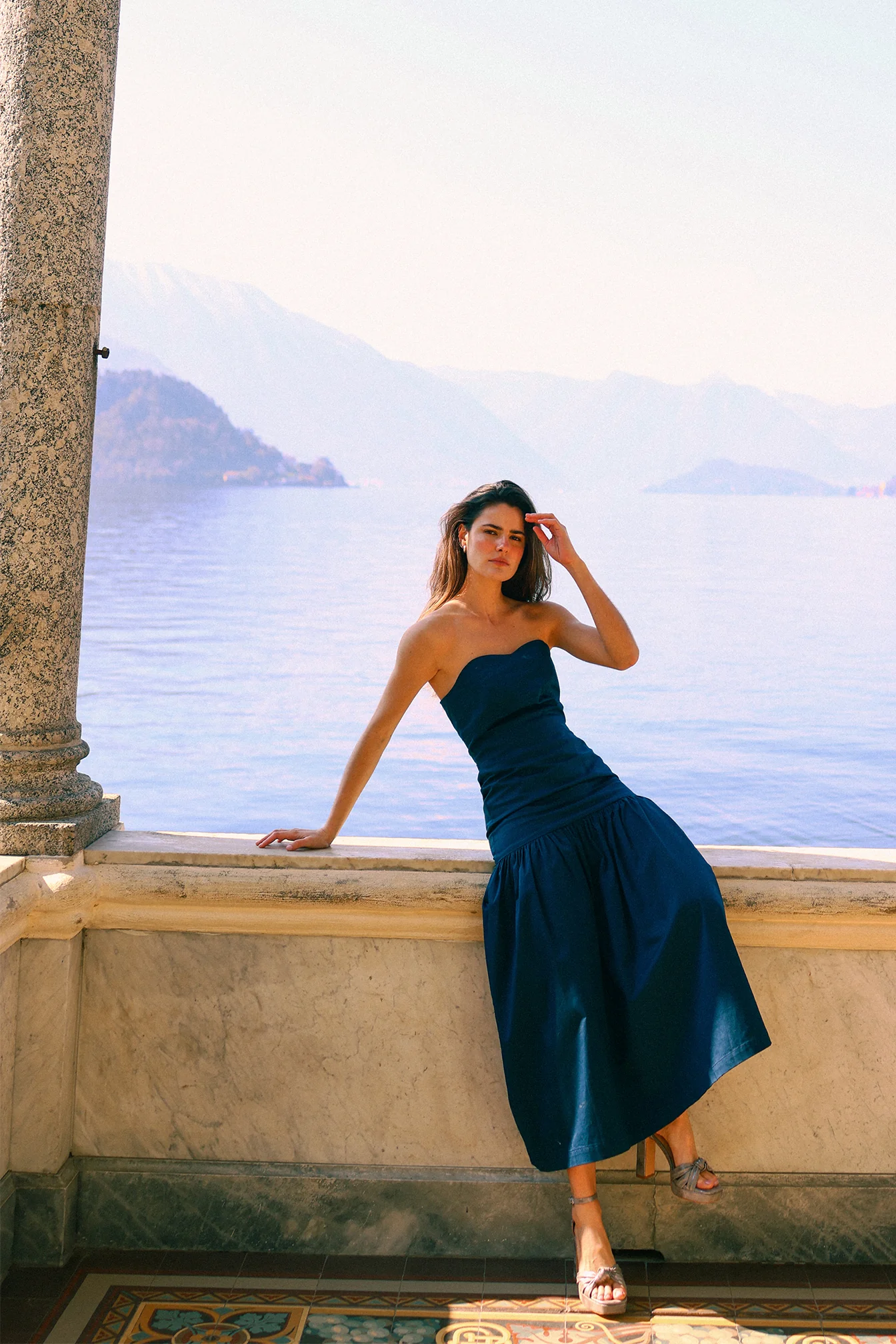 VESTIDO MIDI BANDEAU CLAUDIA - Image 3