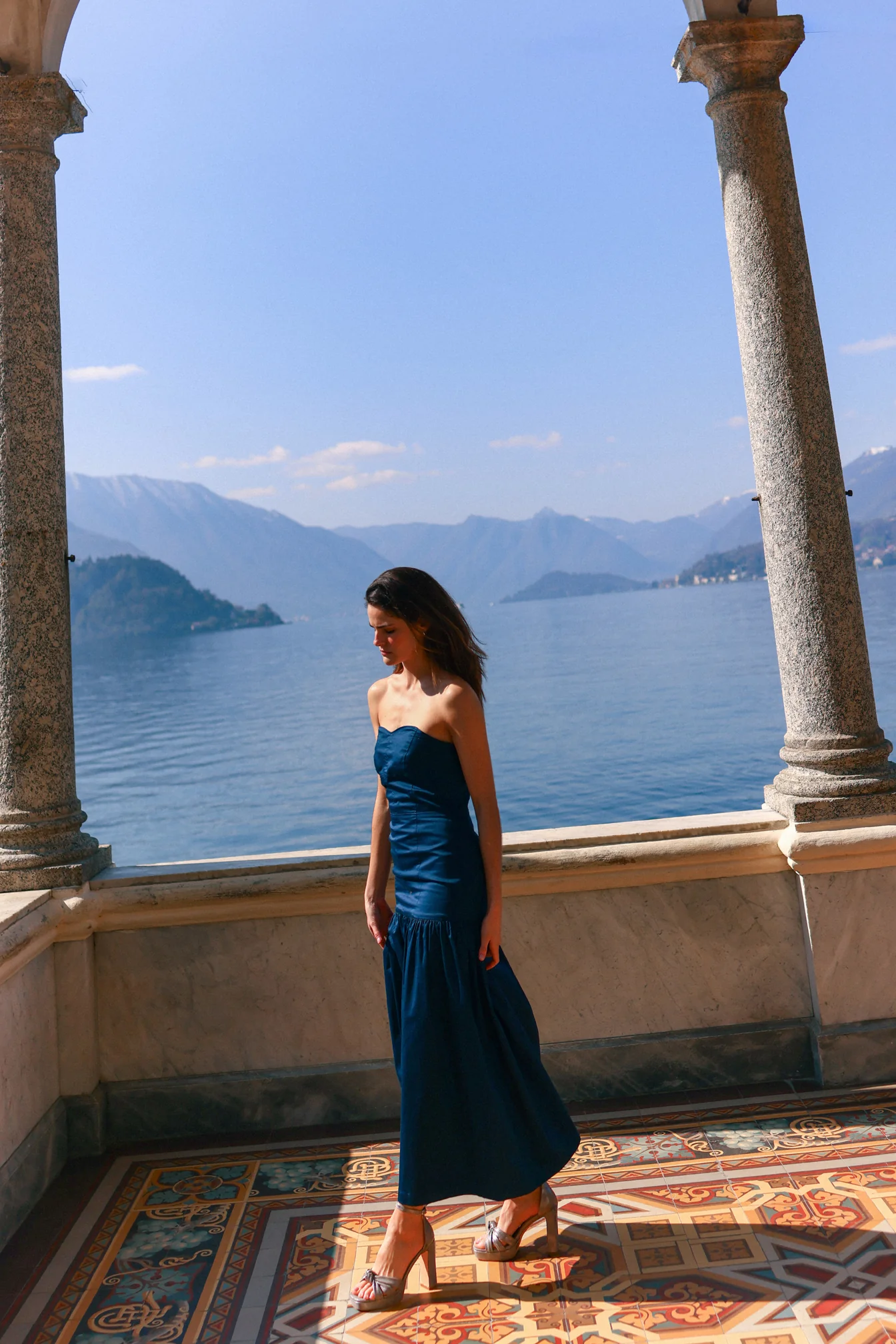 VESTIDO MIDI BANDEAU CLAUDIA - Image 5