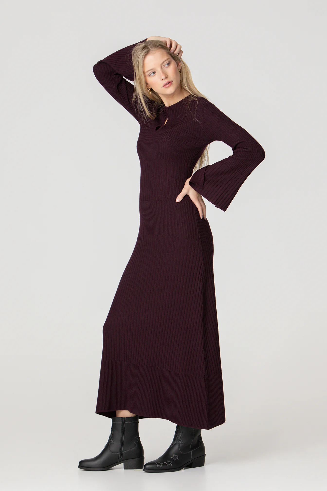 VESTIDO MIDI CUT OUT - Image 3