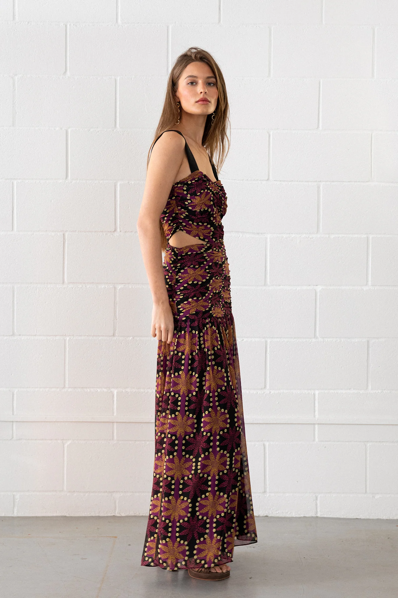 VESTIDO MIDI CUT OUTS MAURA - Image 10