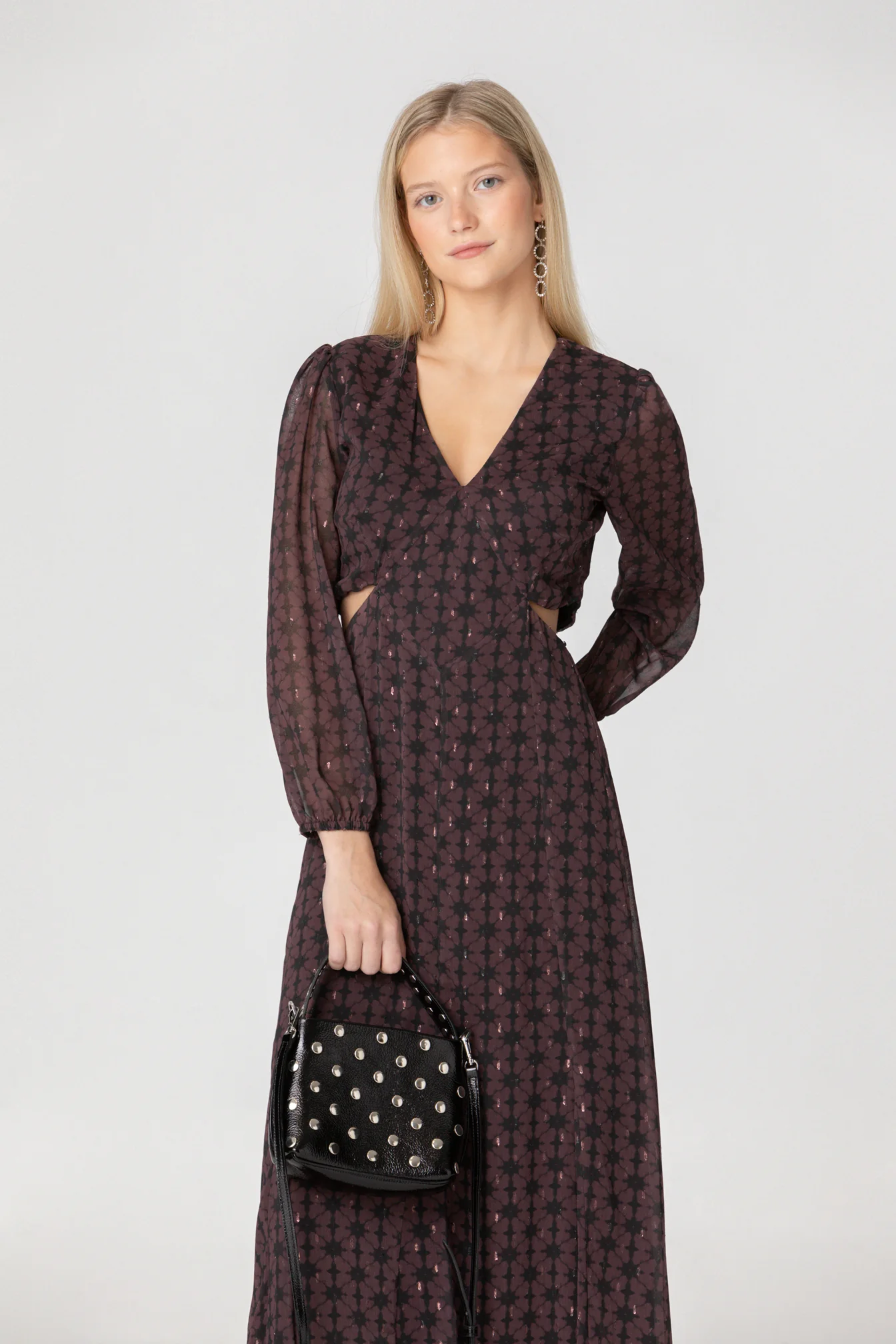 VESTIDO MIDI ESCOTE PICO CUT OUT - Image 3