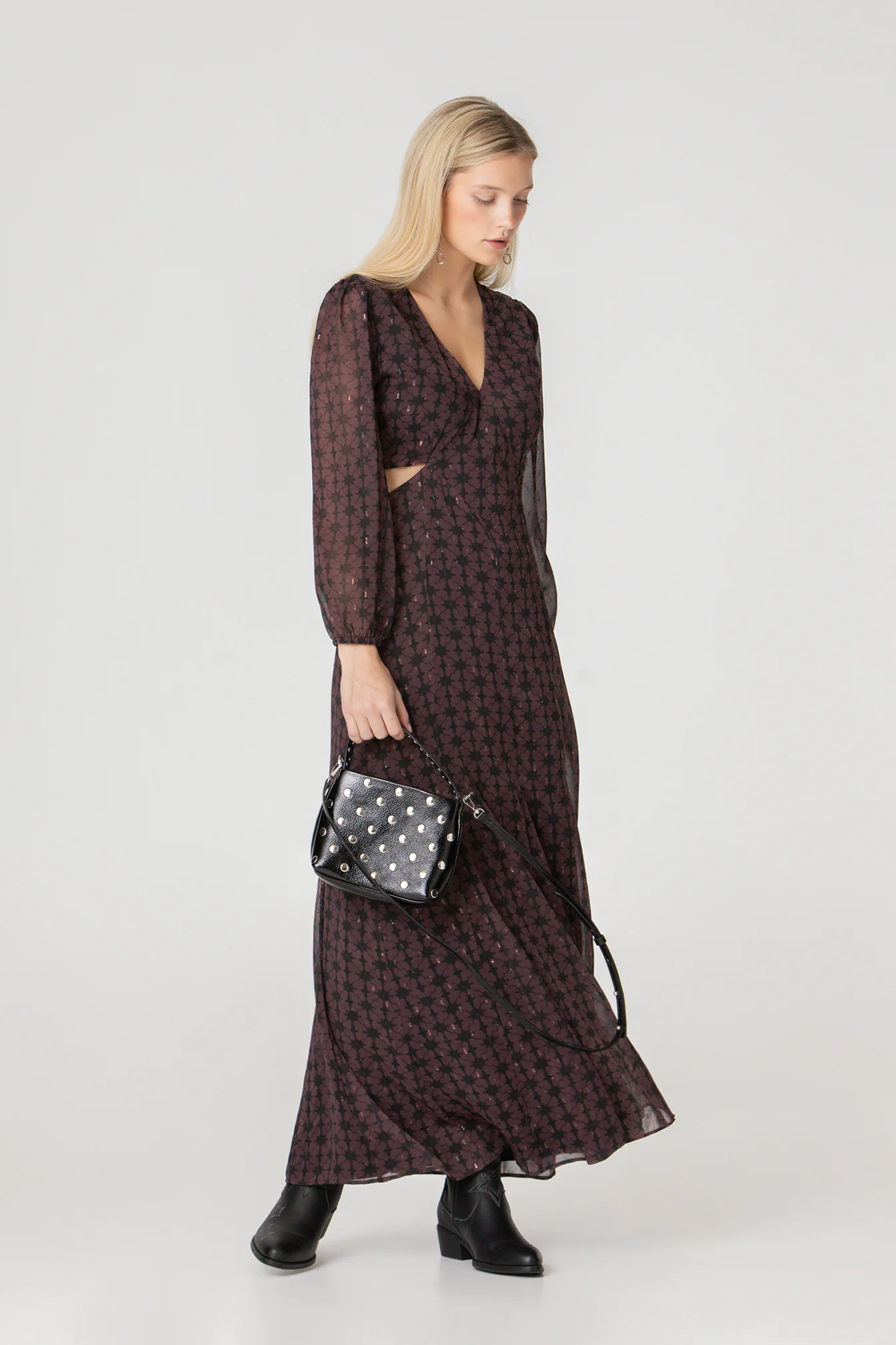 VESTIDO MIDI ESCOTE PICO CUT OUT - Image 5