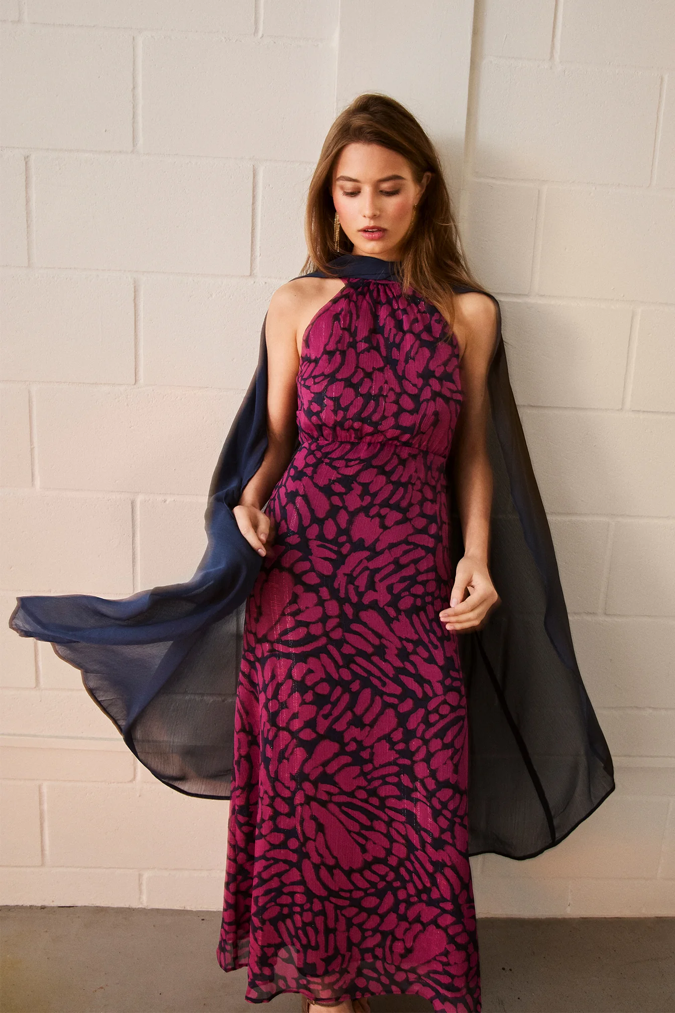 VESTIDO MIDI HALTER VICTORIA - Image 5